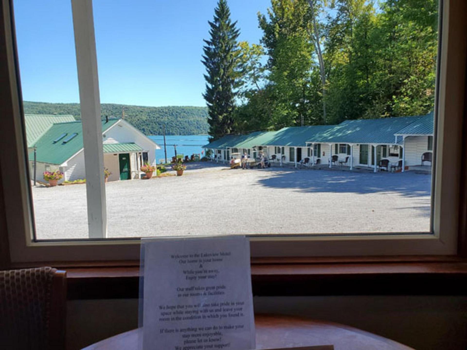 Lake View Motel photo 59
