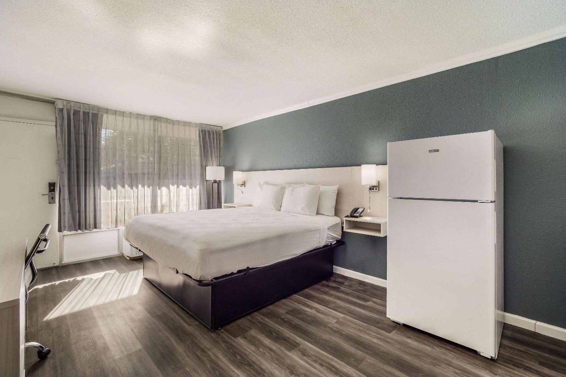 MainStay Suites Florence - Darlington photo 17