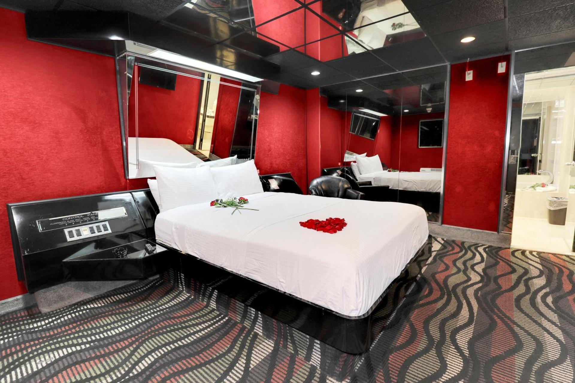 Hollywood Motel photo 18