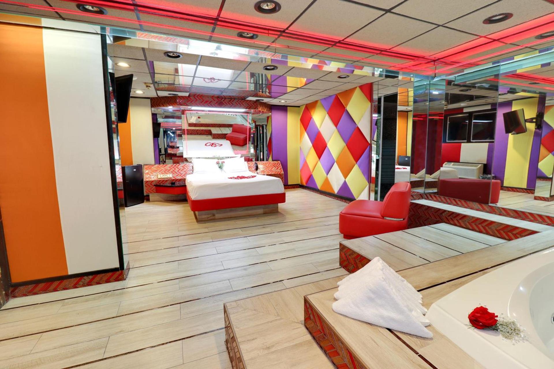 Hollywood Motel photo 30
