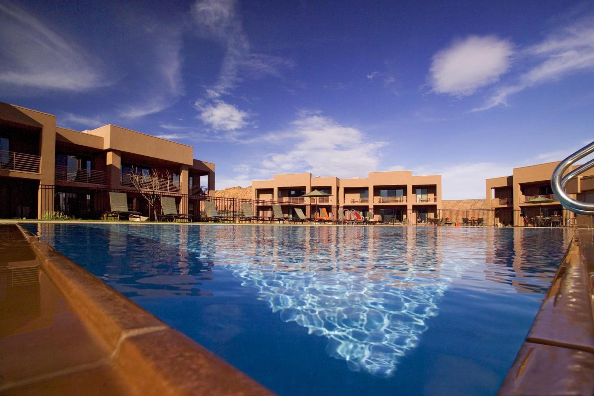 Red Mountain Resort photo 3