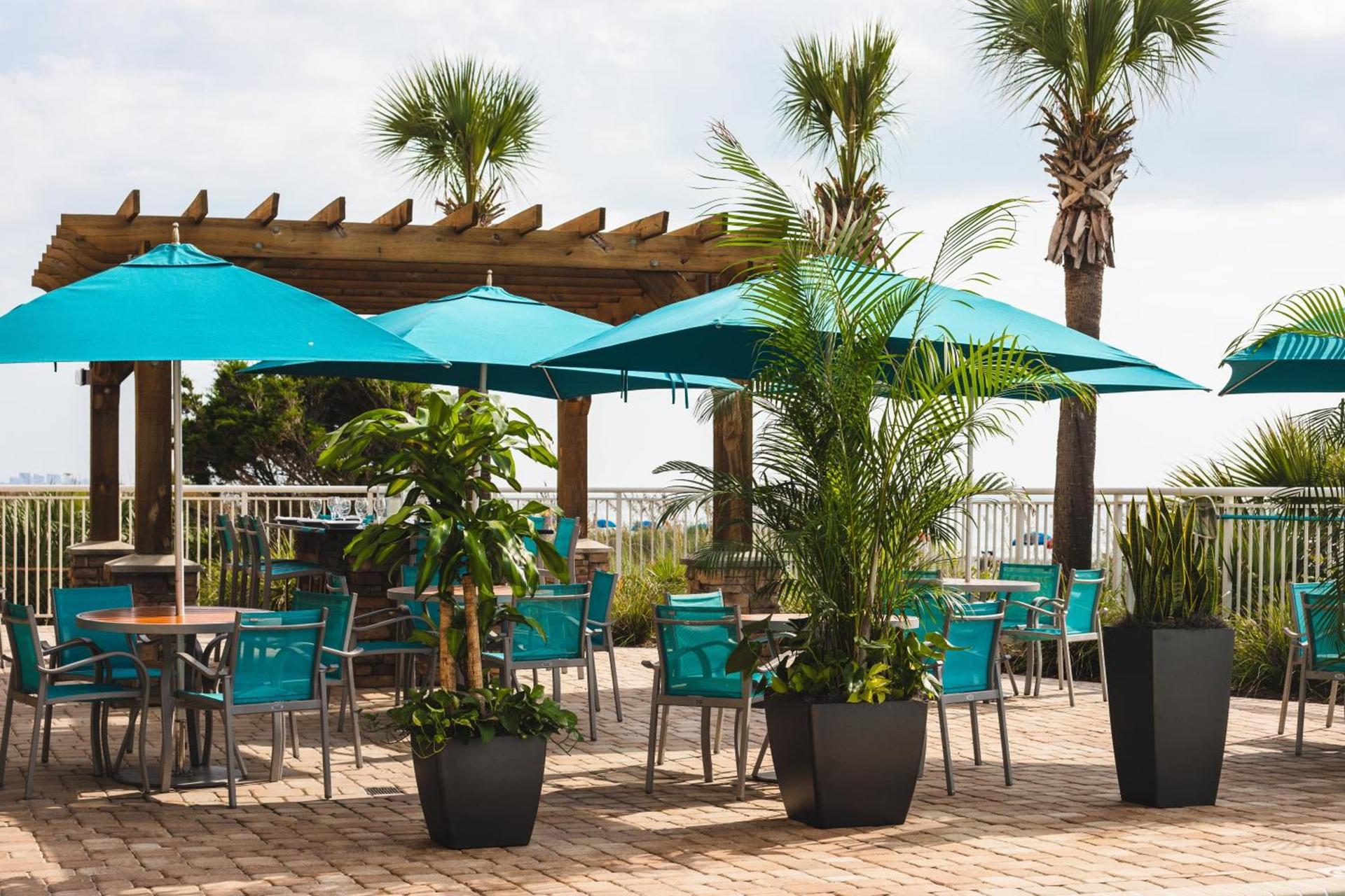 Holiday Inn Resort Oceanfront at Surfside Beach by IHG photo 68