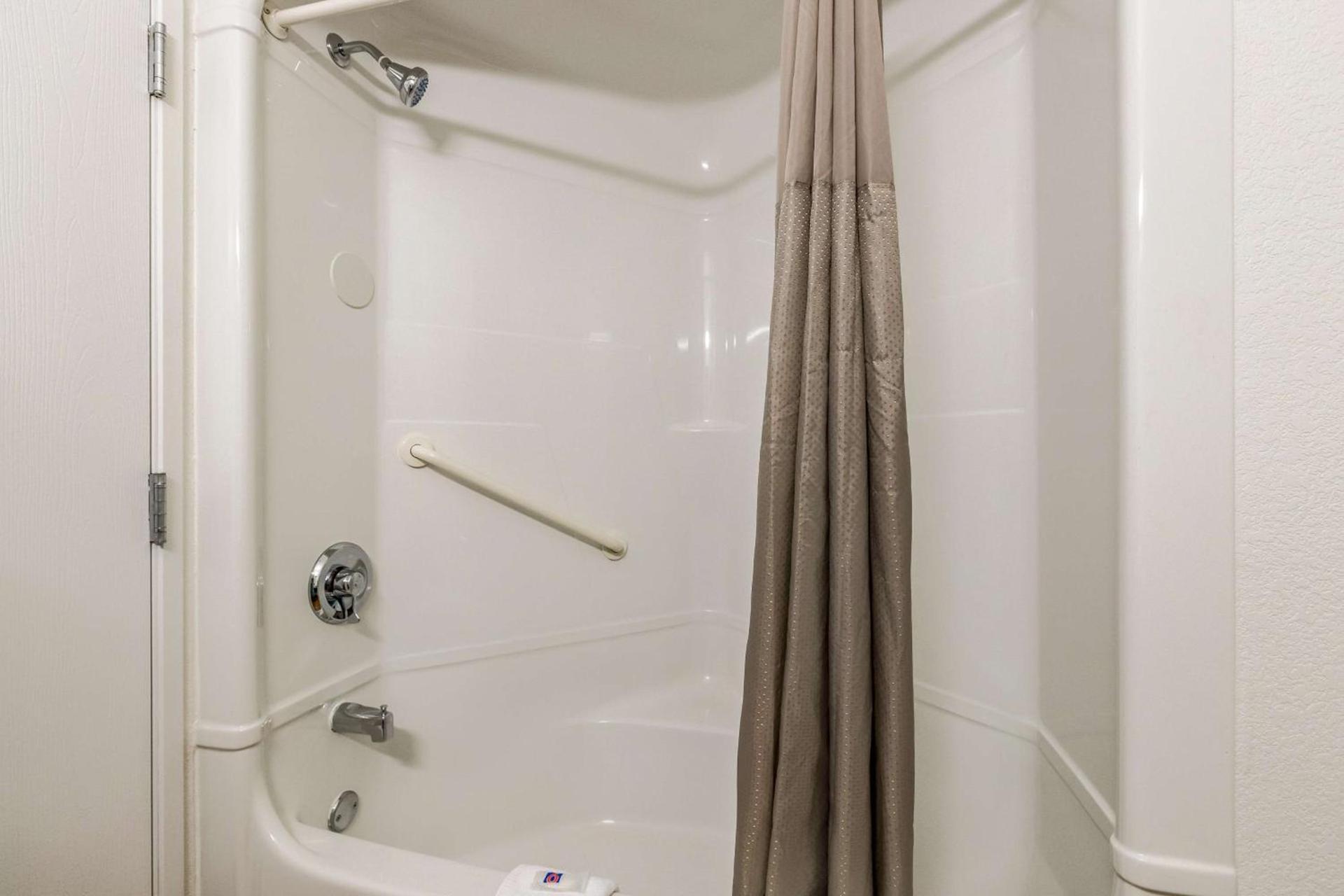 Motel 6-West Des Moines, IA photo 4