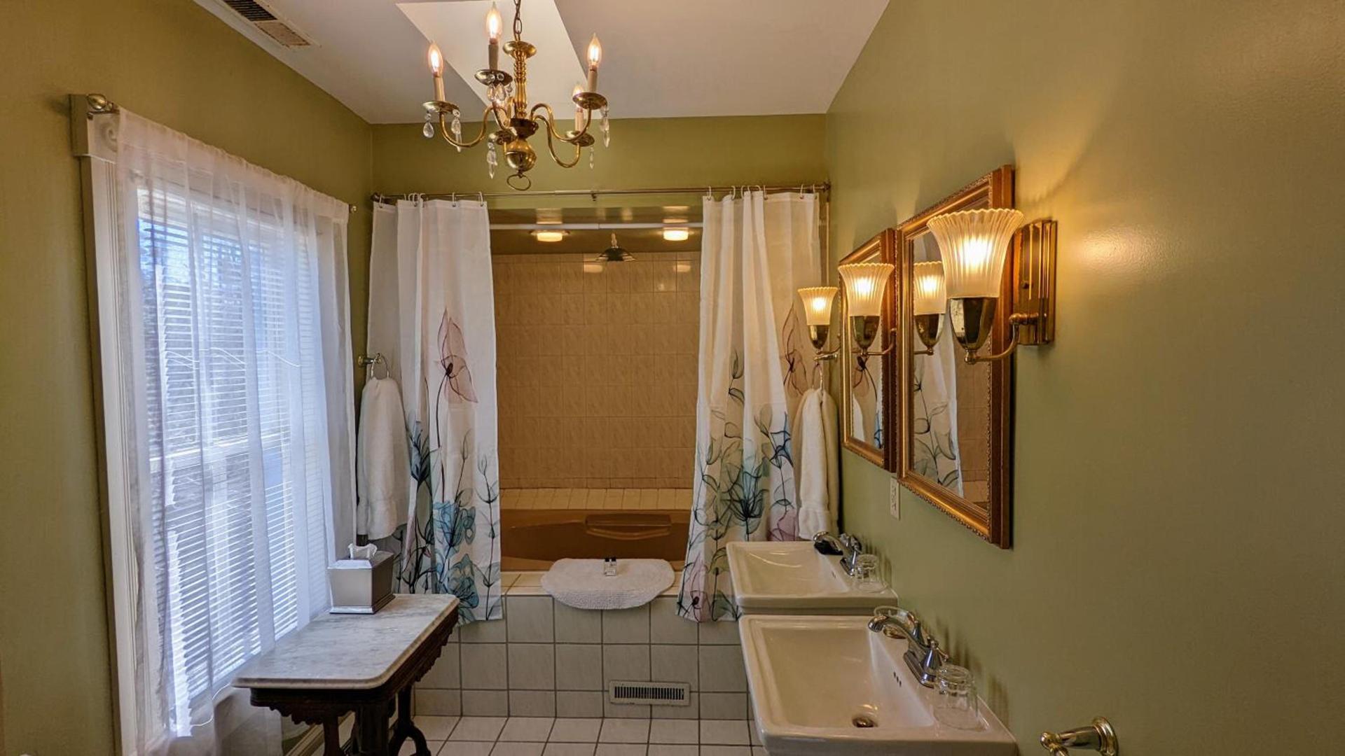 Garden and Sea Inn photo 17