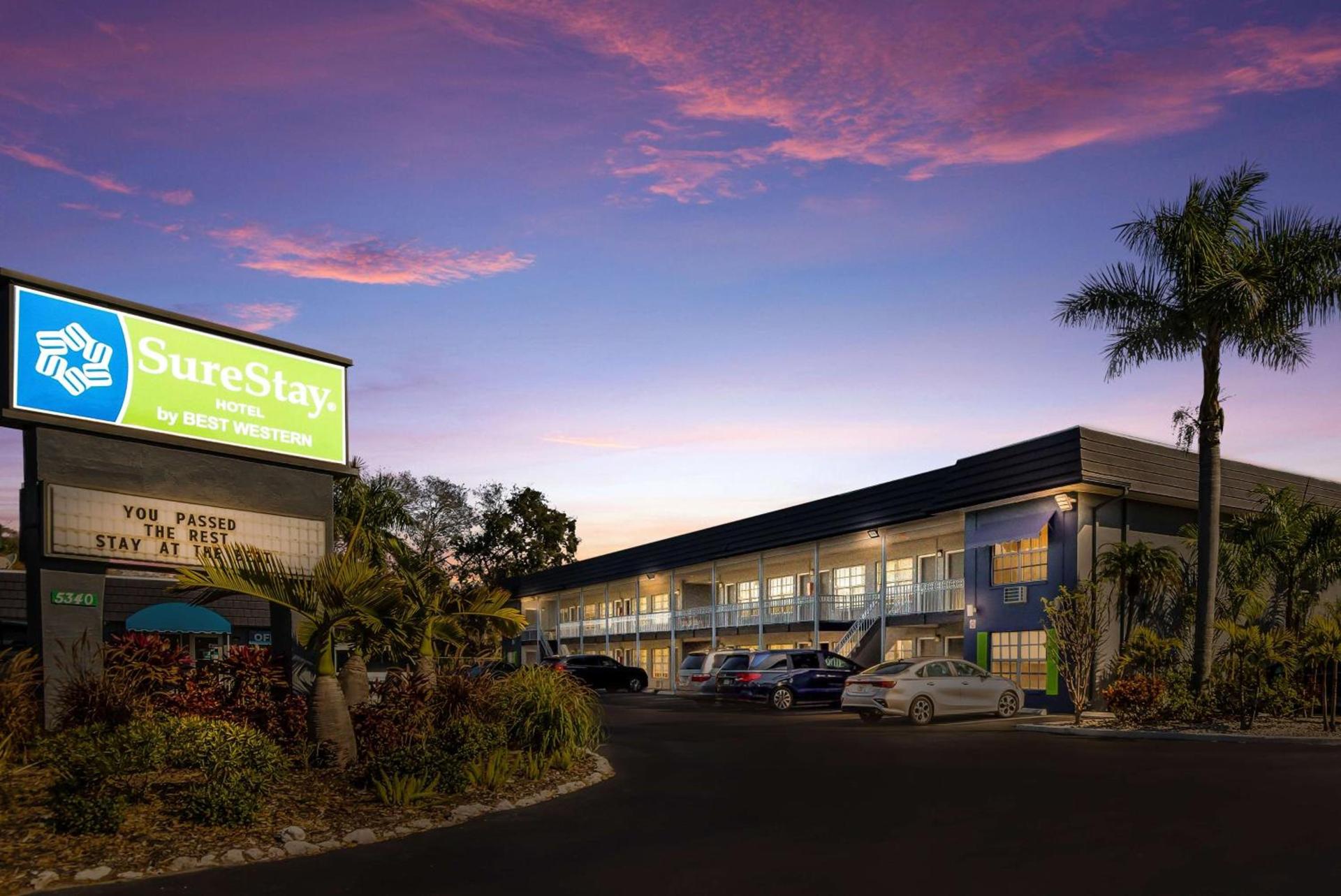 SureStay Hotel by Best Western Sarasota Lido Beach photo 1