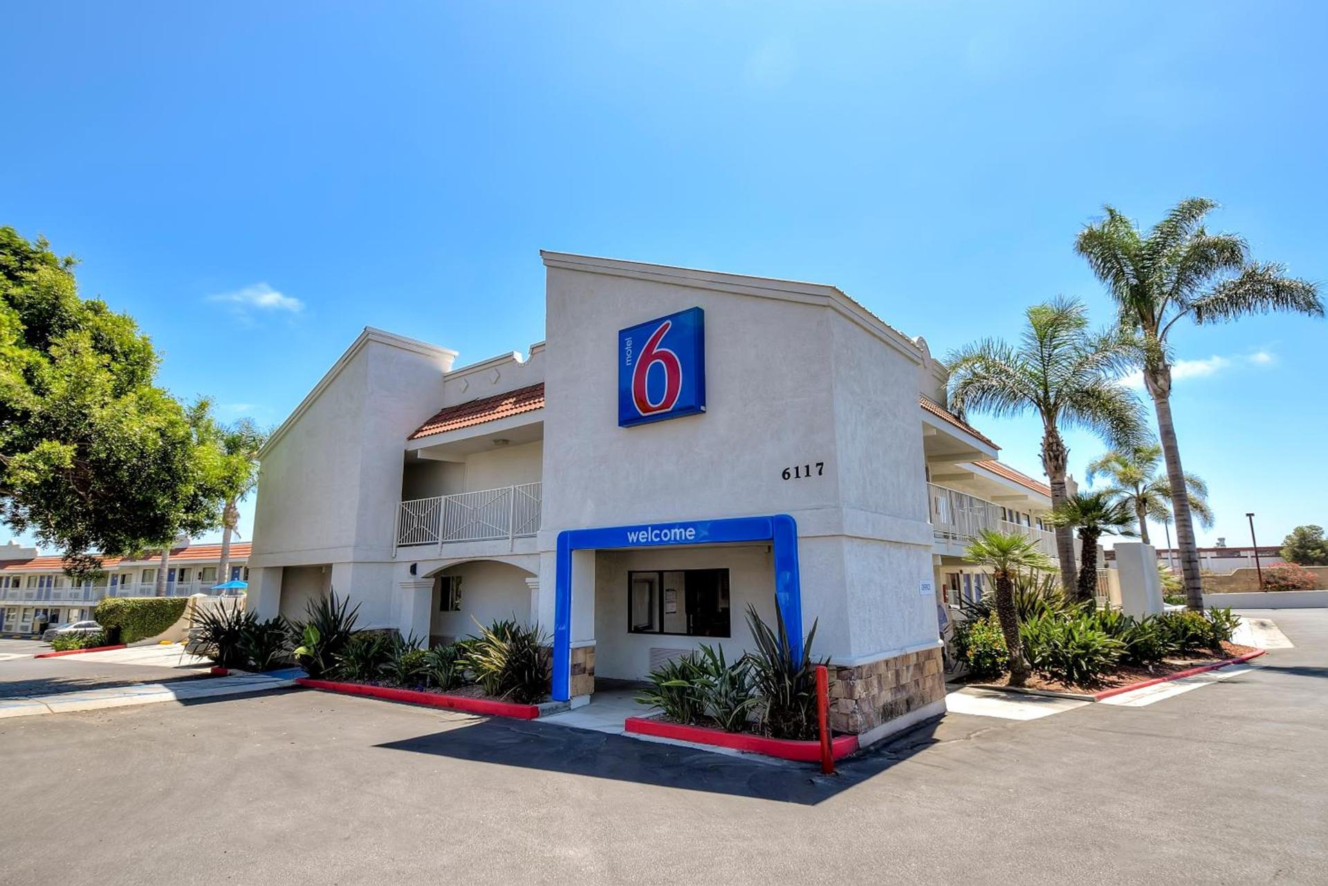 Motel 6-Carlsbad, CA - East Near LEGOLAND photo 14