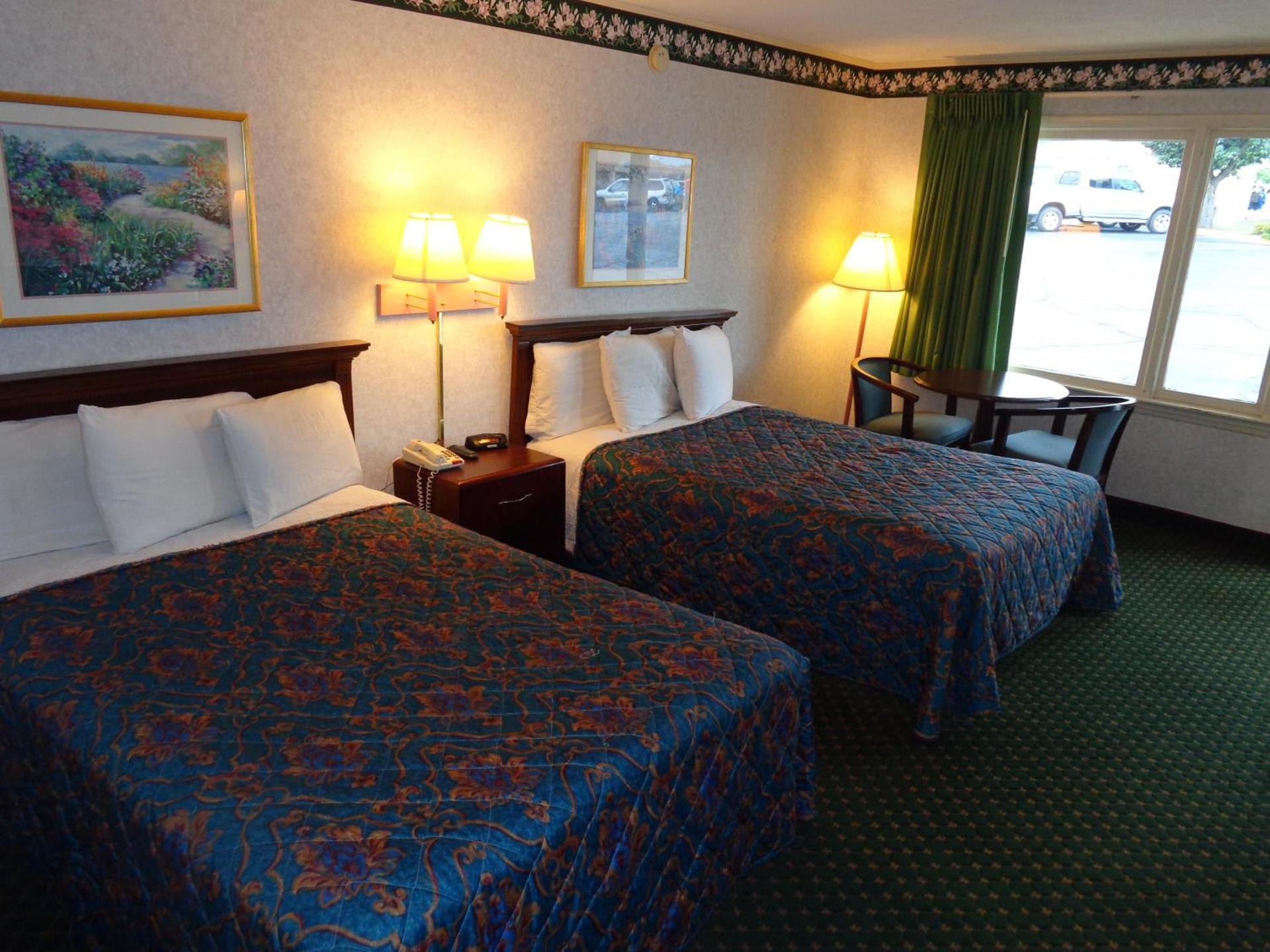 Travelodge by Wyndham Ridgeway Martinsville Area photo 21