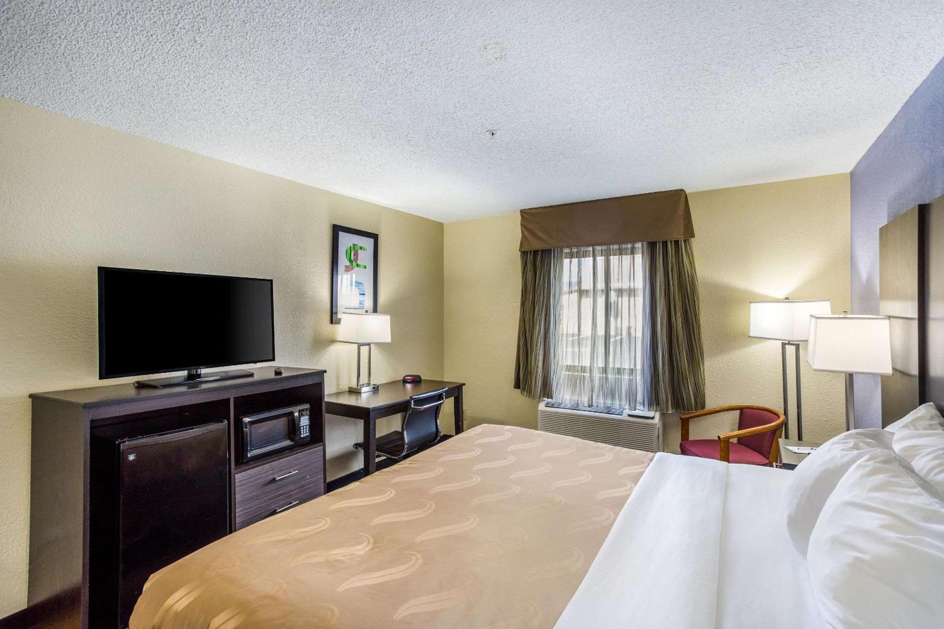 Quality Inn Charleston South photo 22
