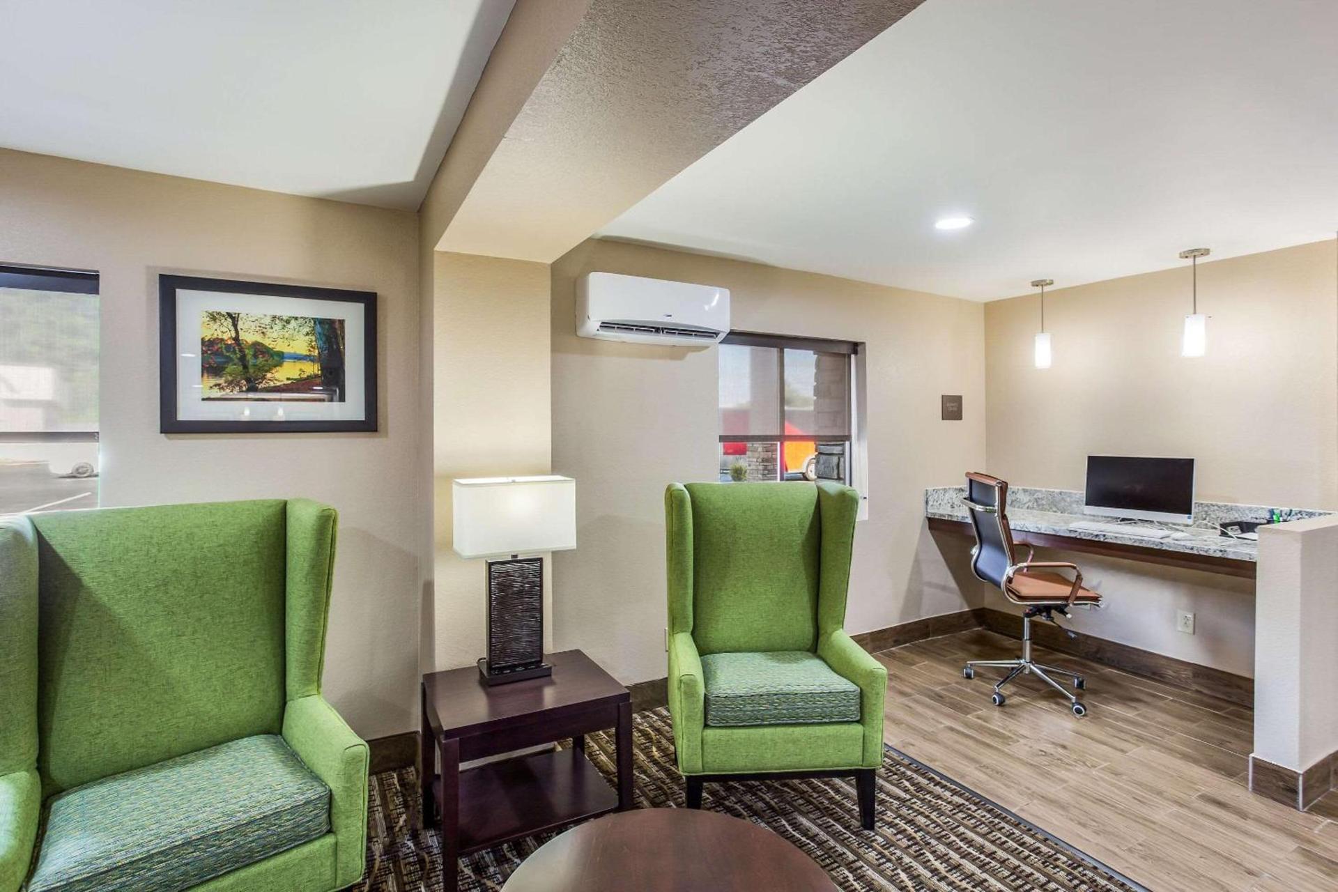 Quality Inn Charleston South photo 29