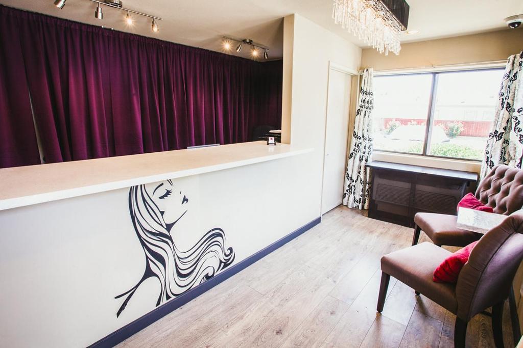 Alura Inn photo 34