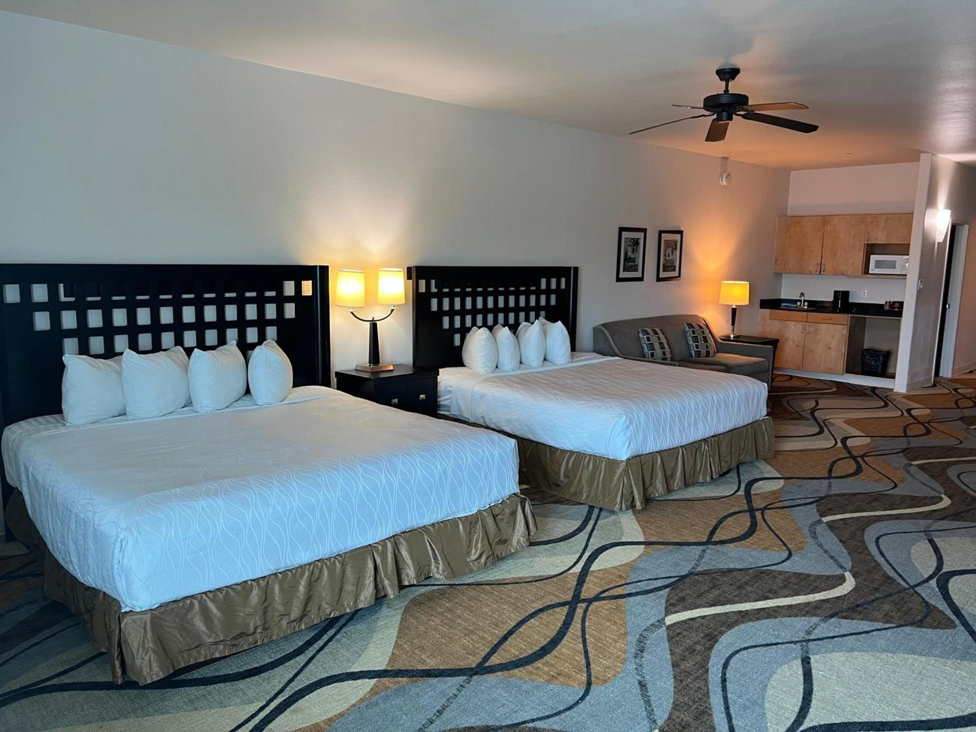 Sunchase Inn & Suites photo 41