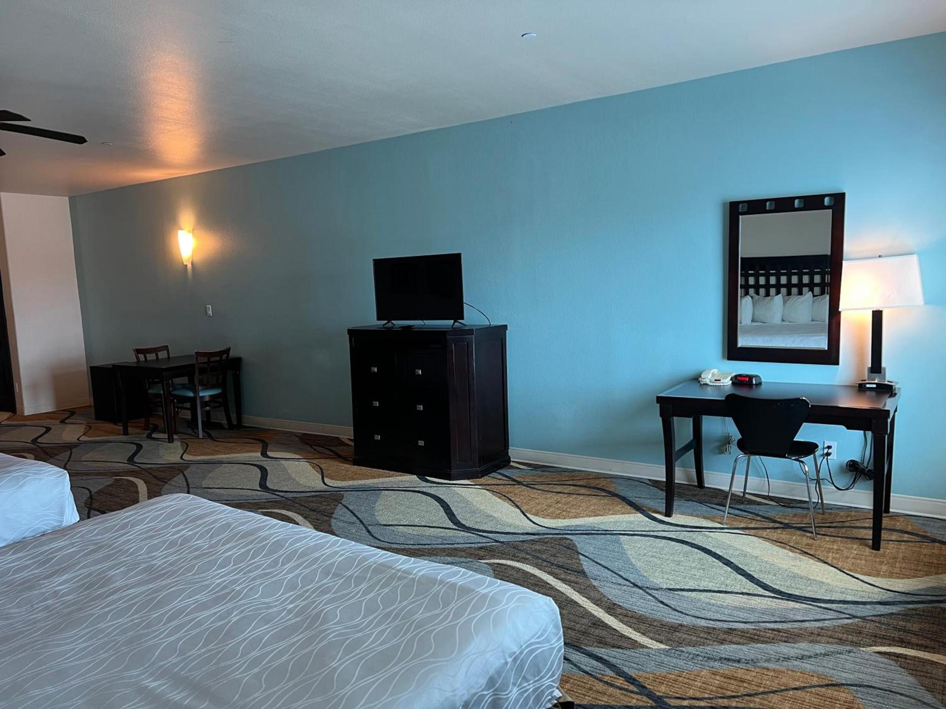 Sunchase Inn & Suites photo 44