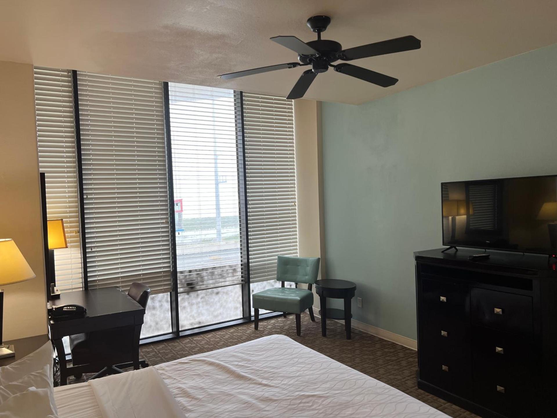 Sunchase Inn & Suites photo 58