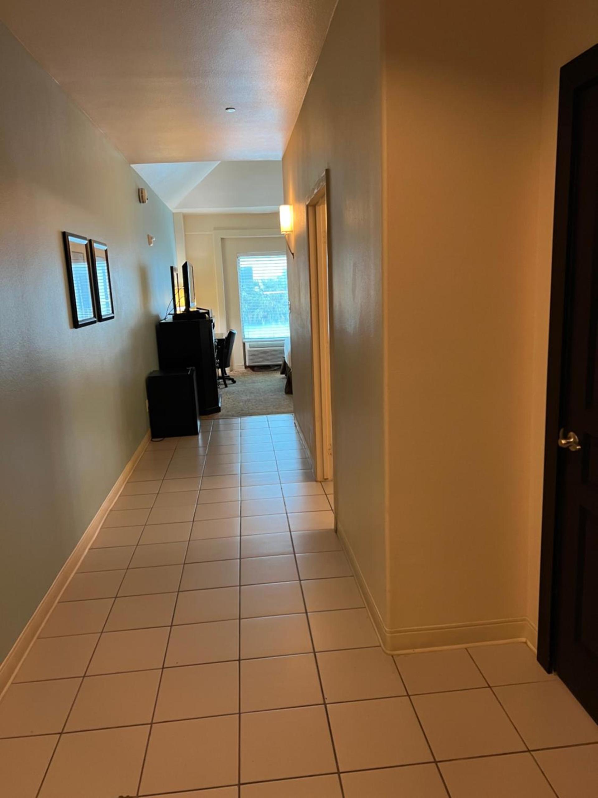 Sunchase Inn & Suites photo 68
