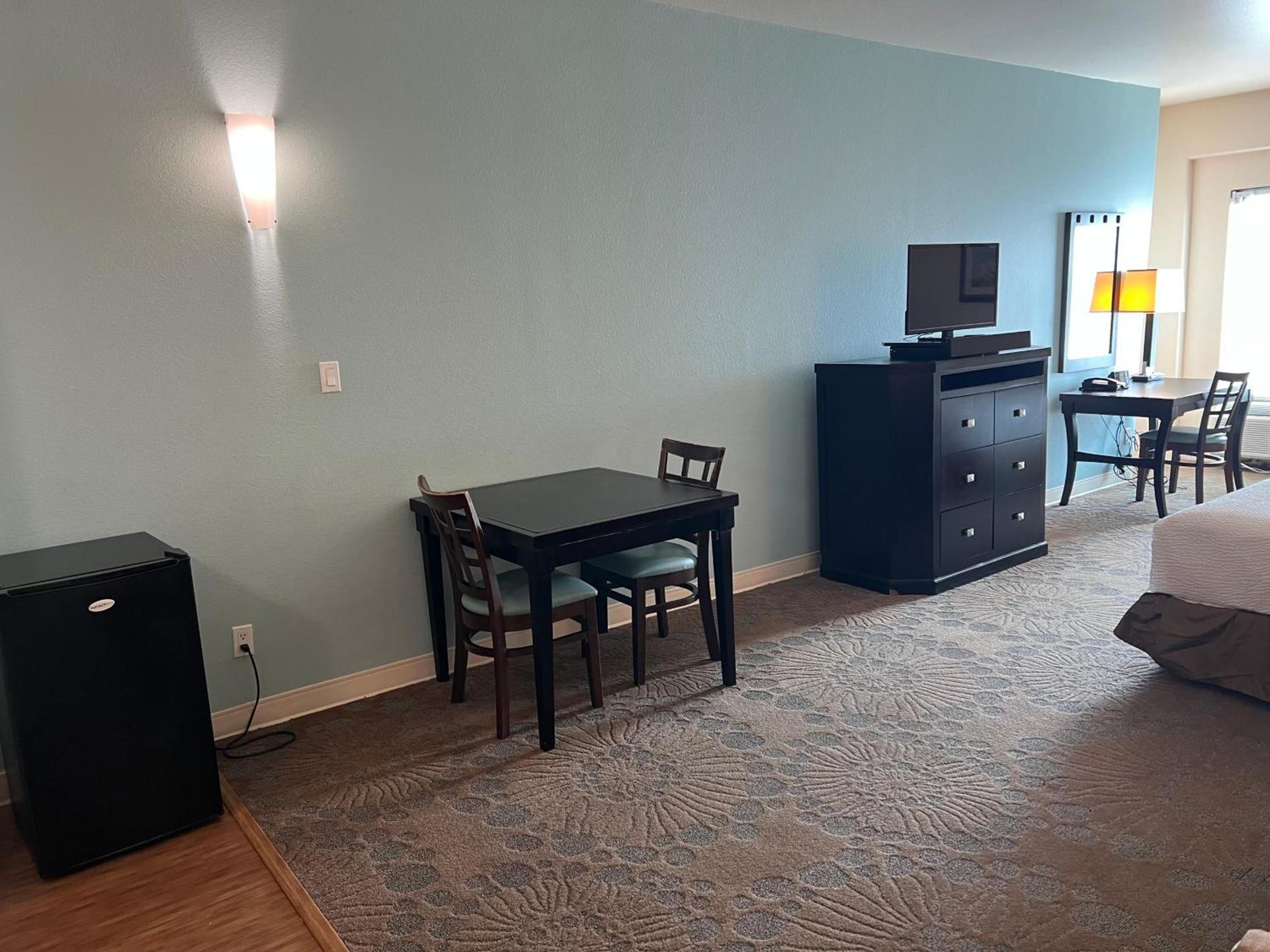 Sunchase Inn & Suites photo 83