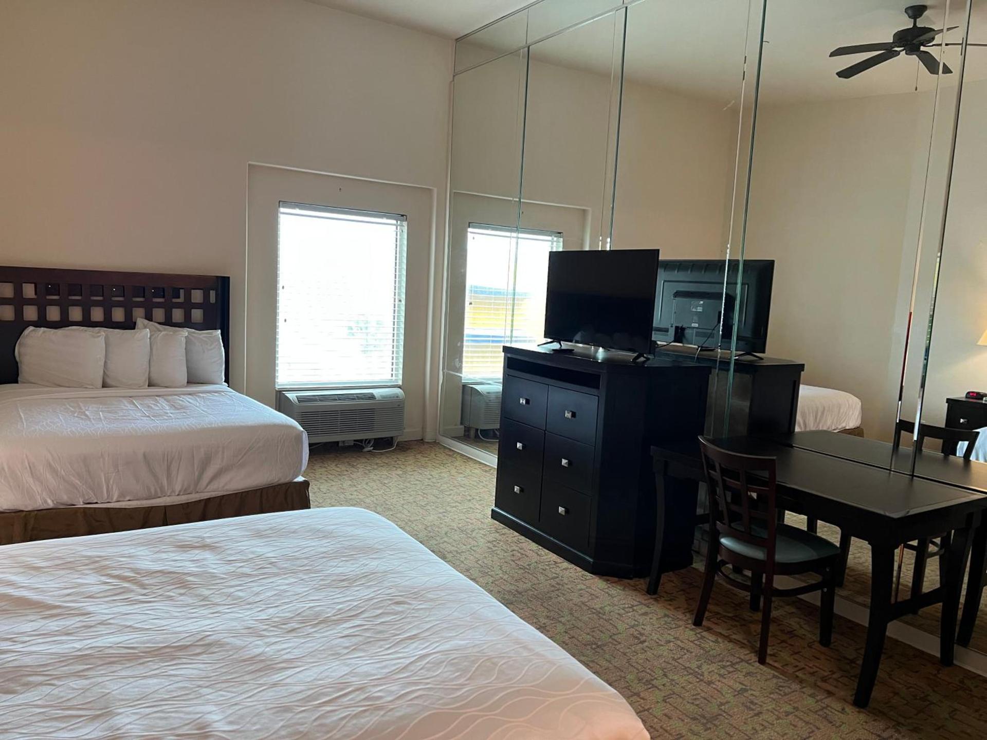 Sunchase Inn & Suites photo 90
