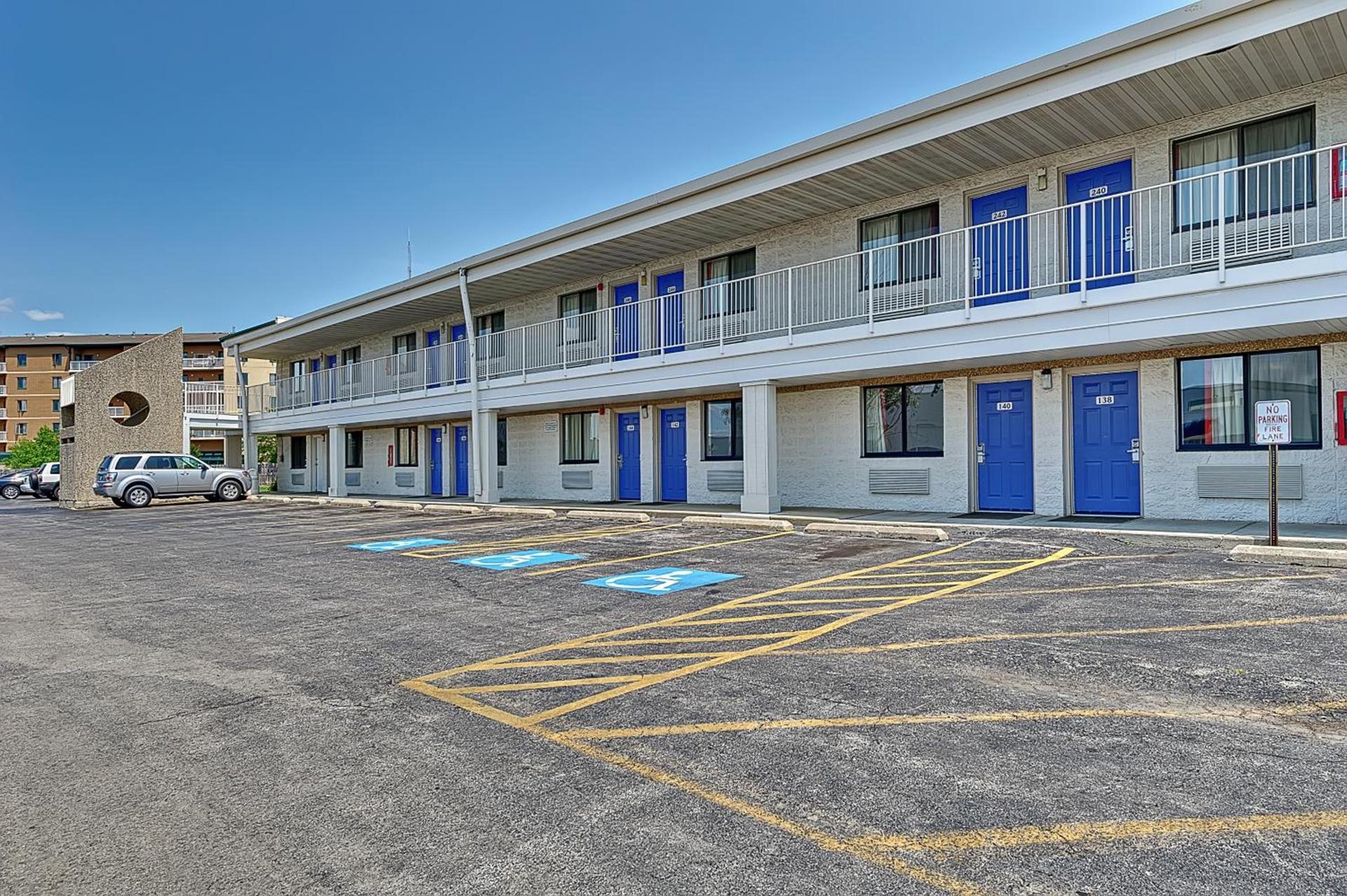 Motel 6-Villa Park, IL - Chicago West photo 32