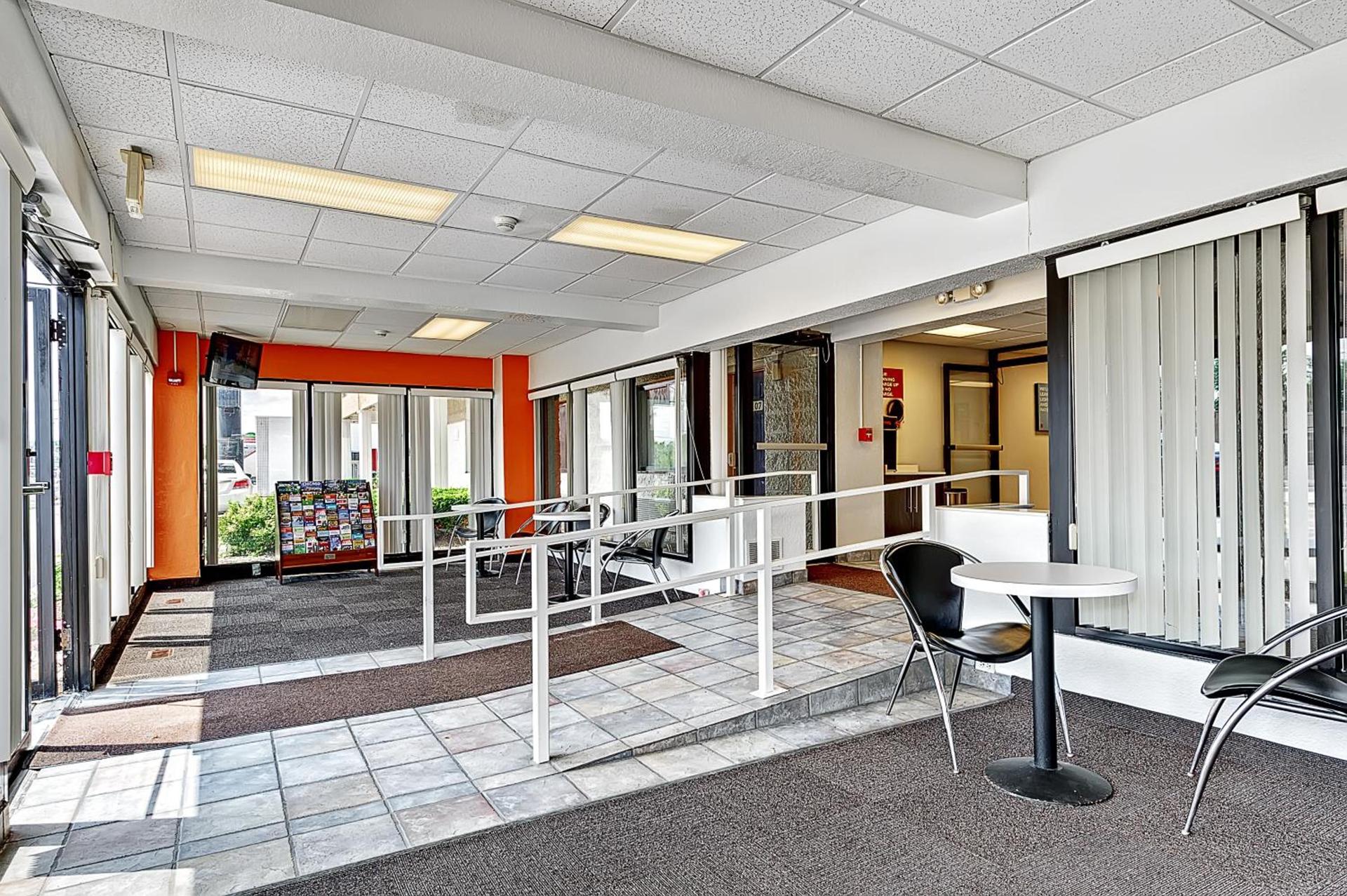 Motel 6-Villa Park, IL - Chicago West photo 52
