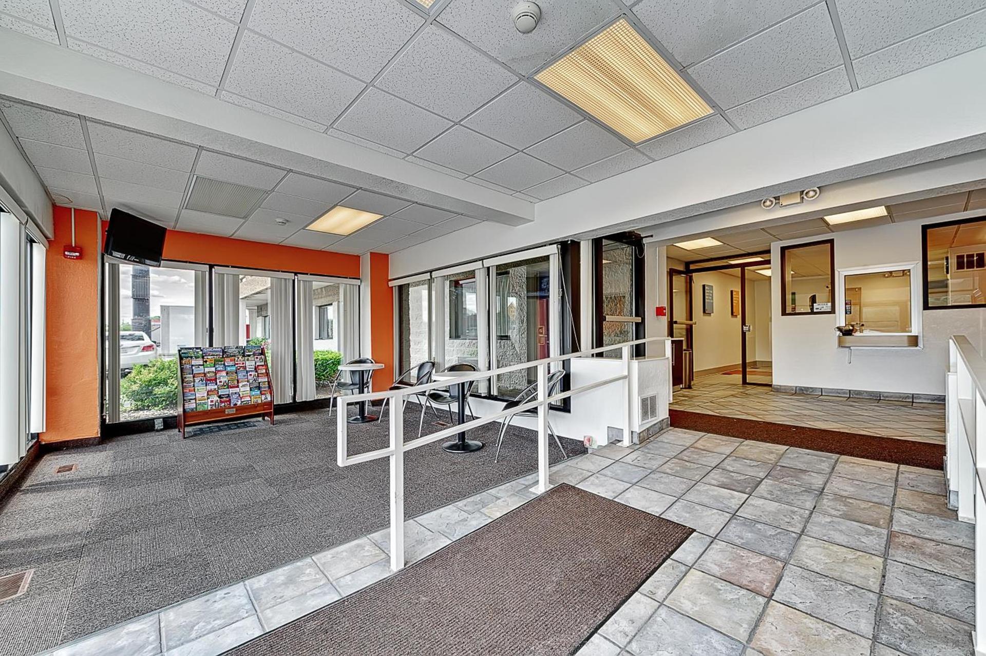 Motel 6-Villa Park, IL - Chicago West photo 54