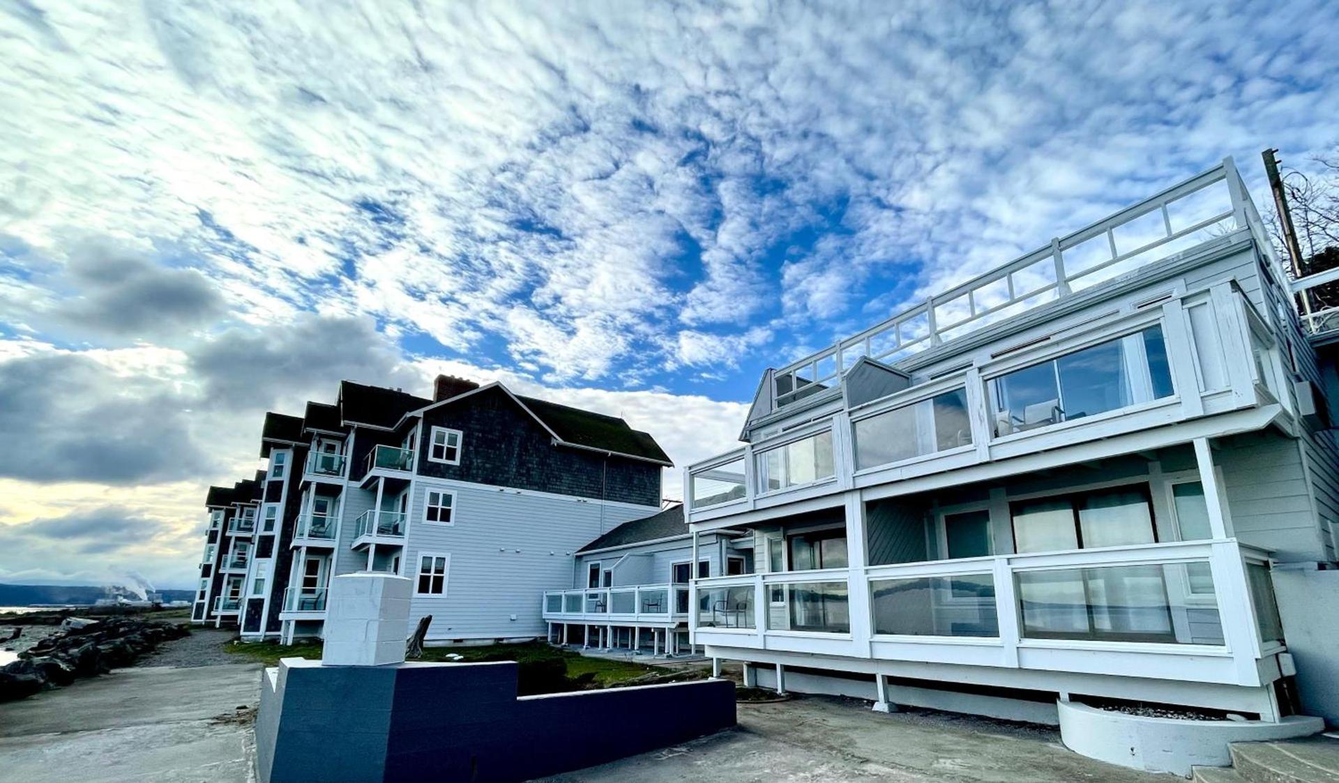 Tides Inn & Suites photo 12