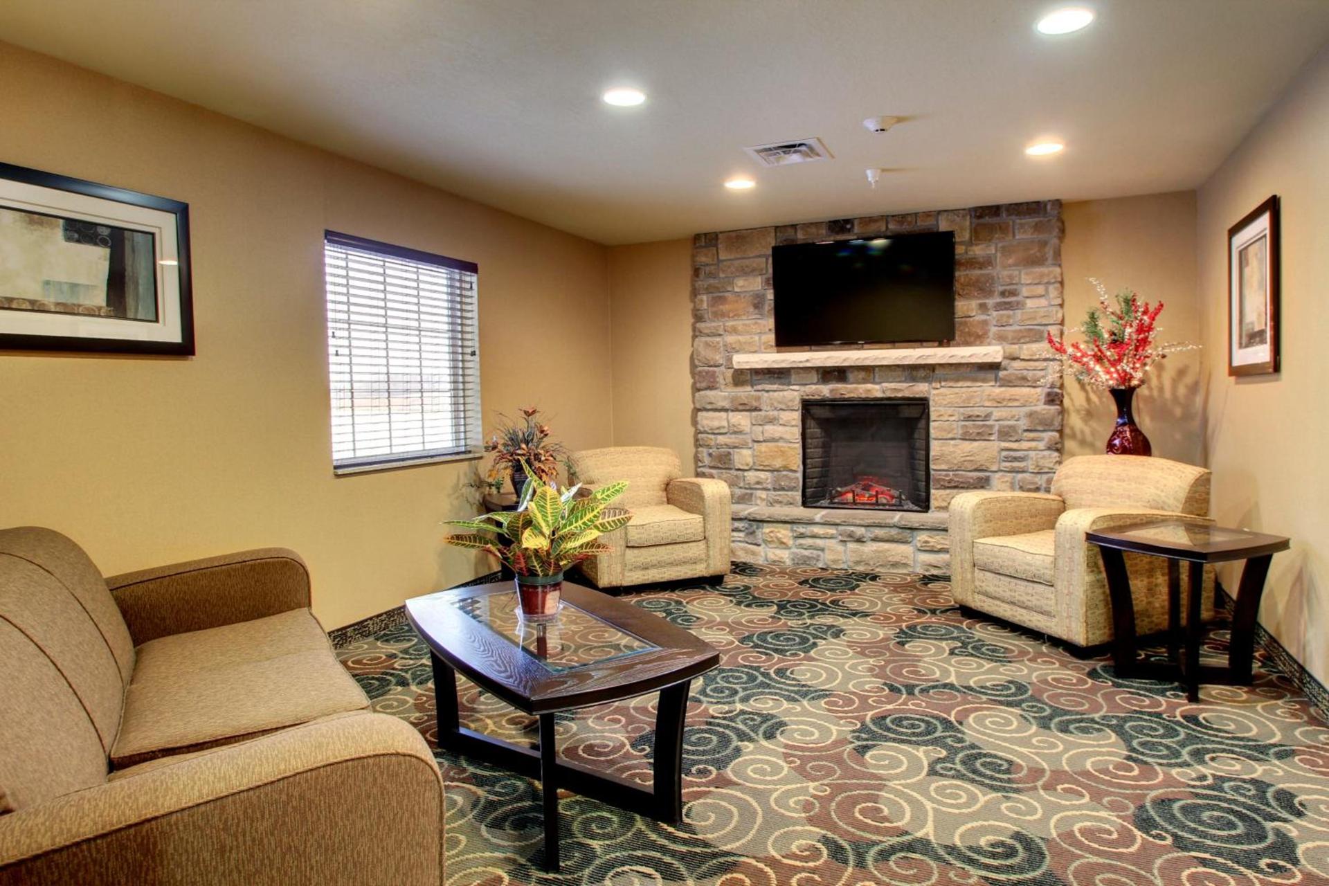 Cobblestone Inn & Suites Steele photo 30
