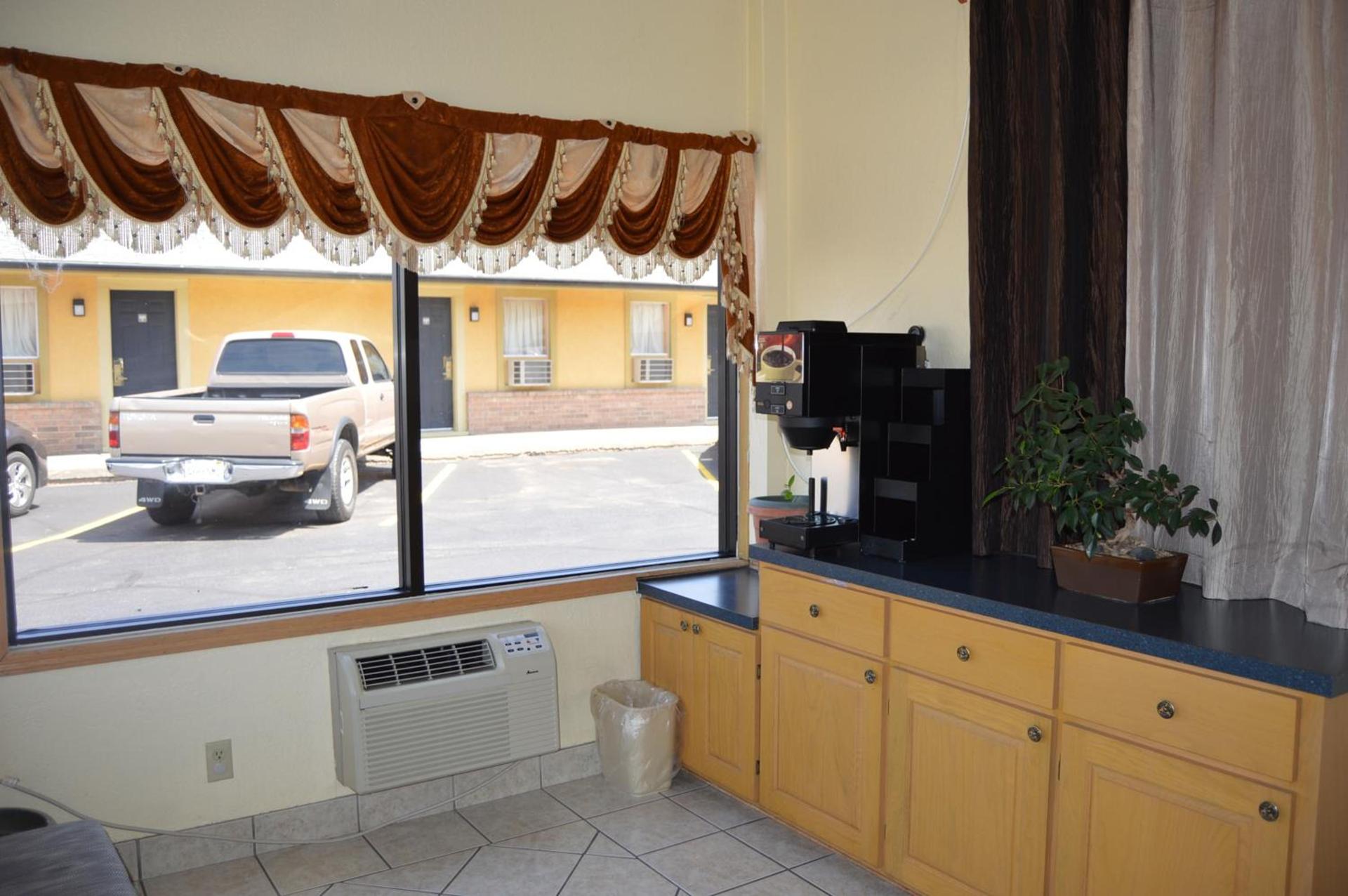 Budget Inn El Reno photo 17