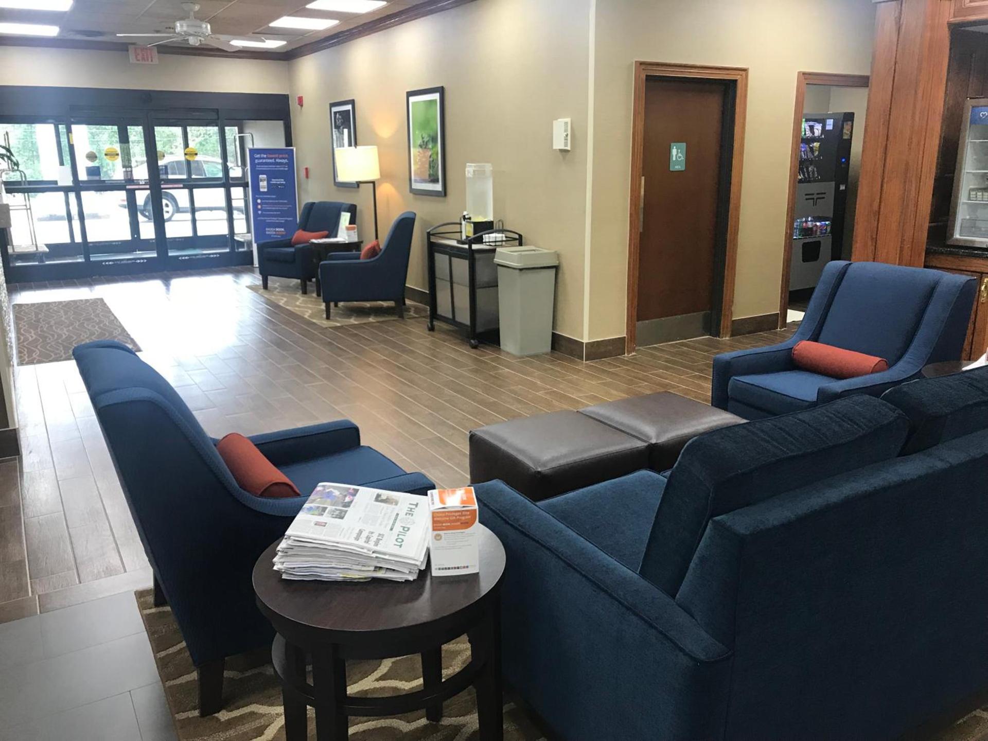 Comfort Inn Pinehurst - Southern Pines photo 94
