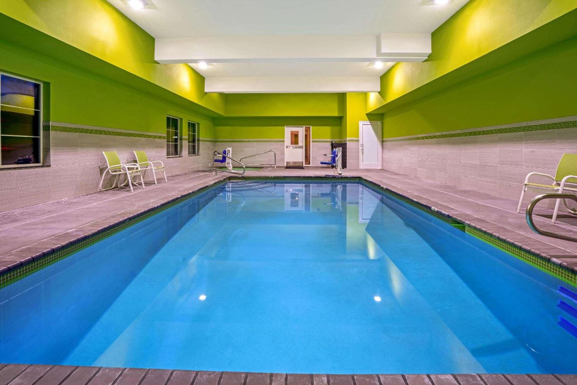 La Quinta by Wyndham Tumwater - Olympia photo 12