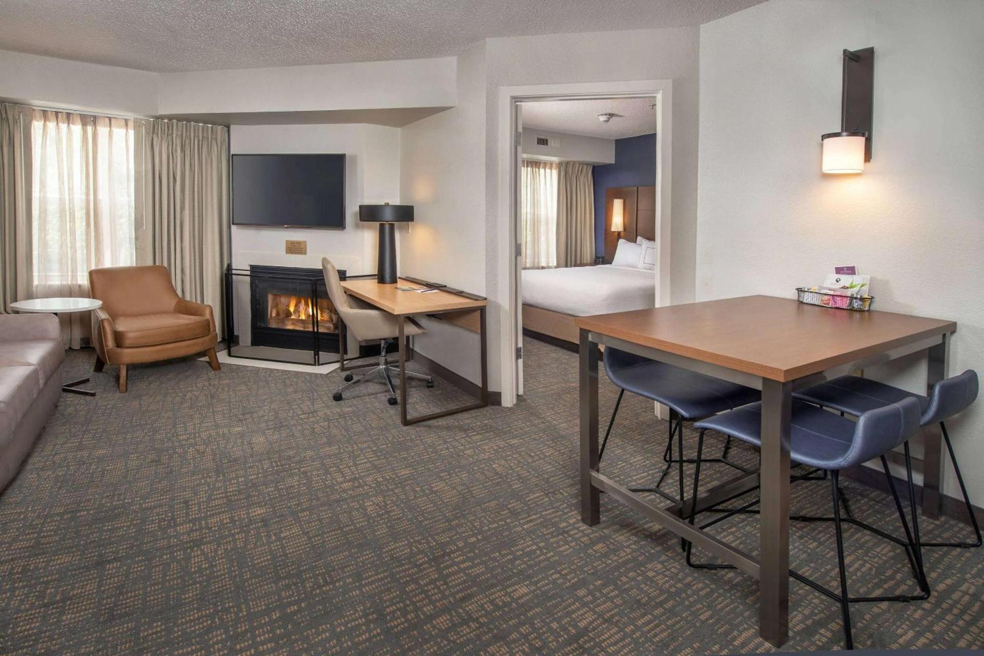 Sonesta ES Suites Baltimore BWI Airport photo 15