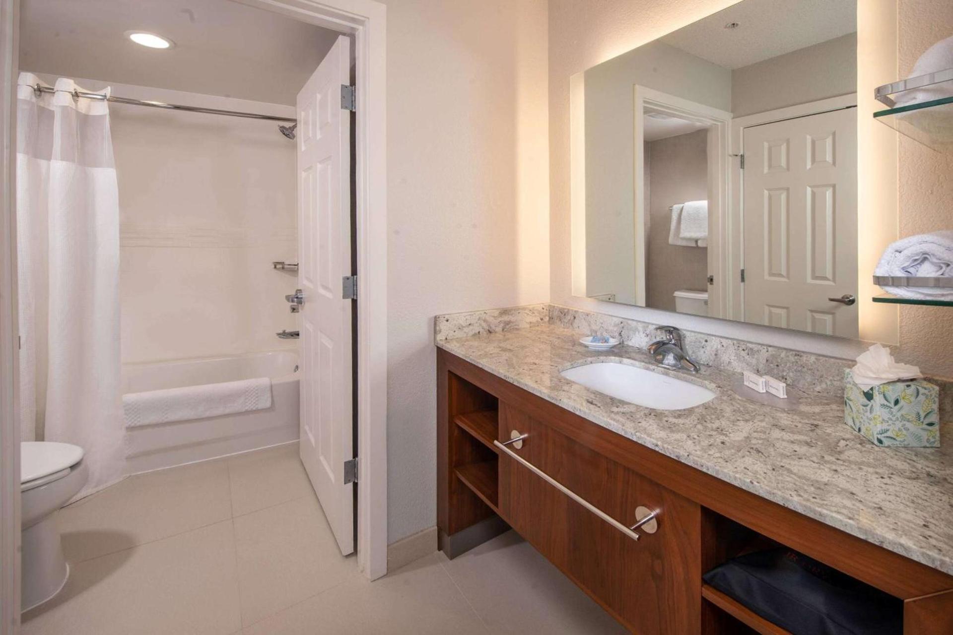 Sonesta ES Suites Baltimore BWI Airport photo 18