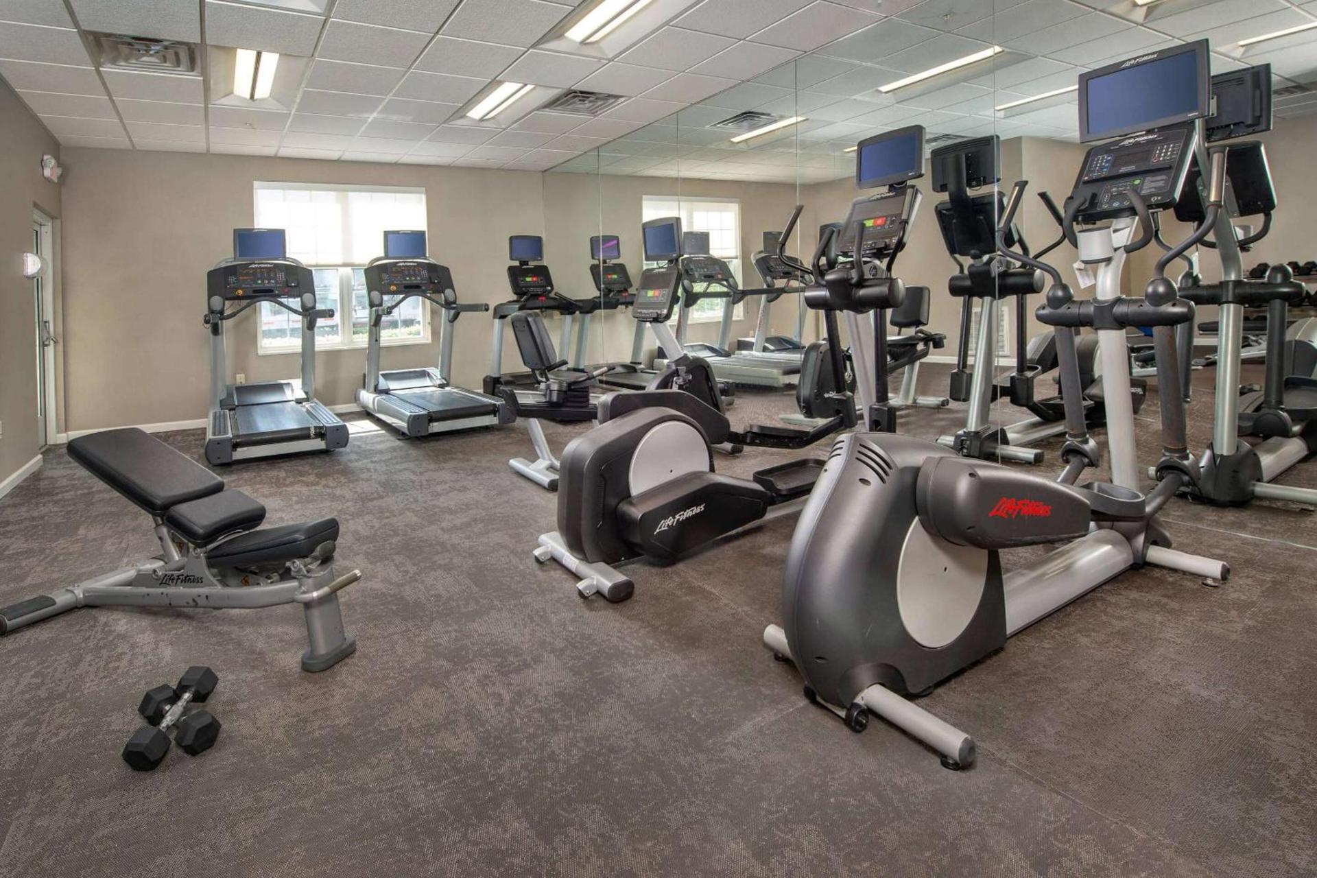 Sonesta ES Suites Baltimore BWI Airport photo 27