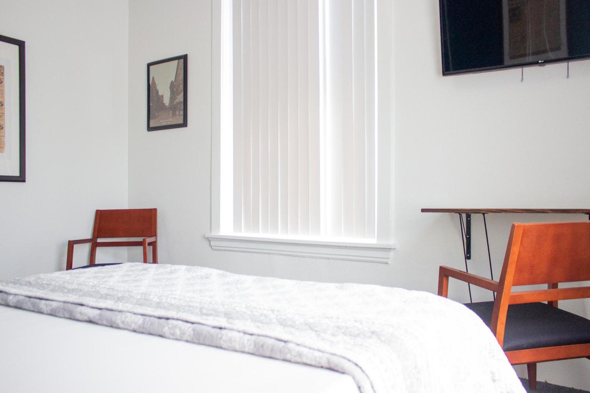 11th Avenue Hostel photo 24