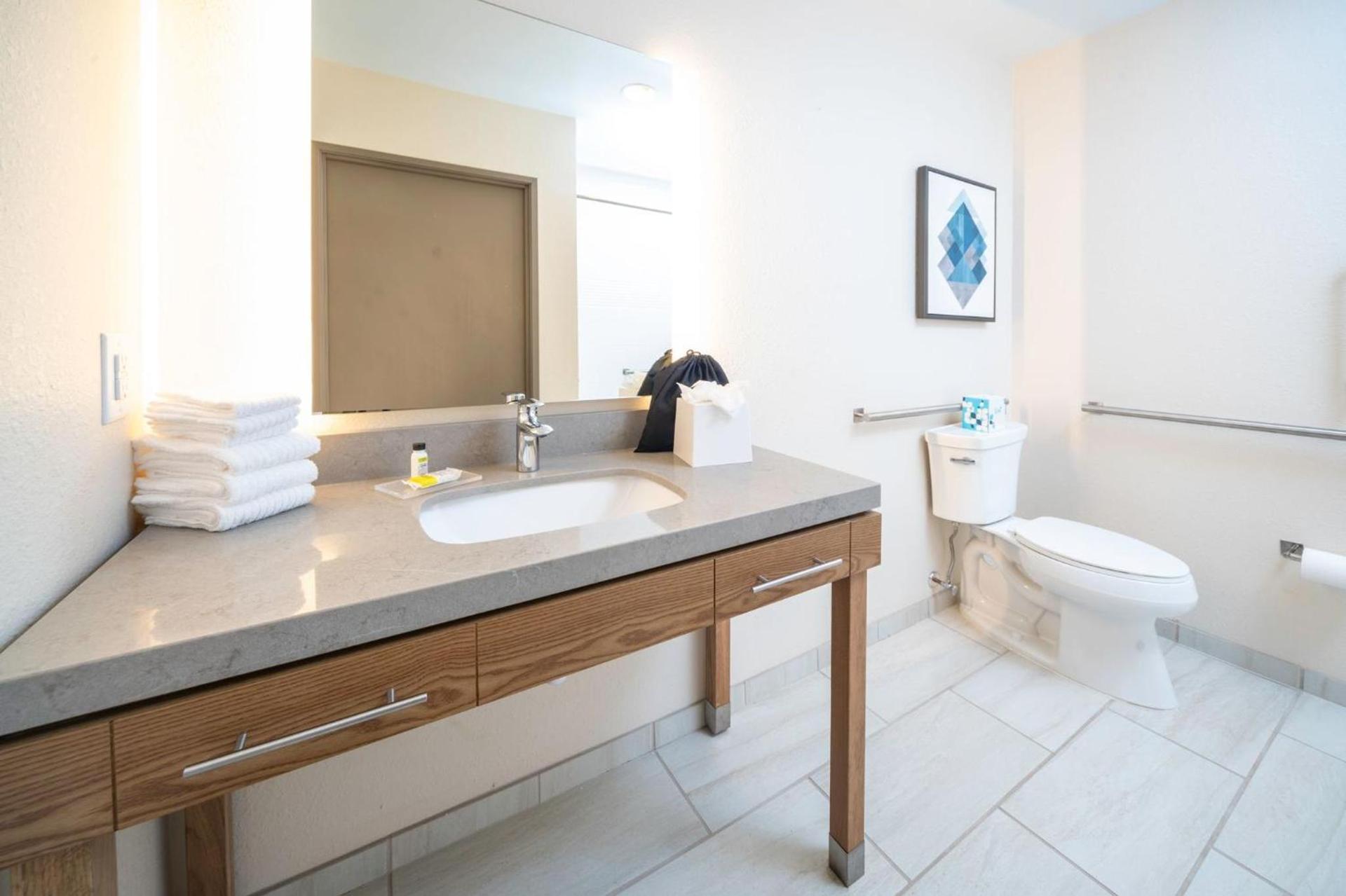 Candlewood Suites Charleston – Mt. Pleasant by IHG photo 9