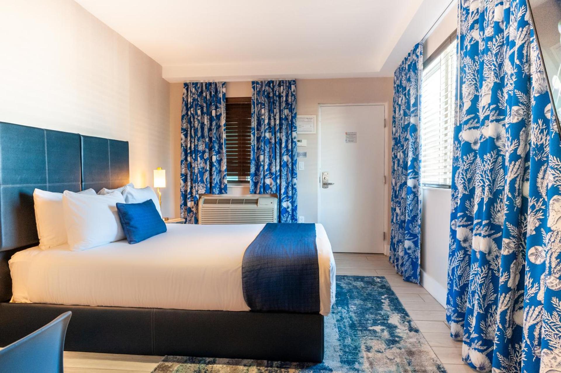 Waterside Hotel and Suites photo 28