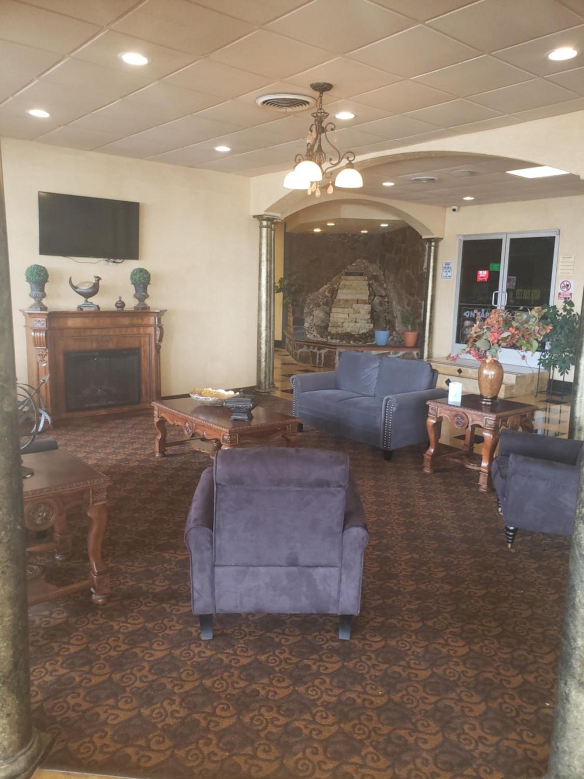 Days Inn & Suites by Wyndham Clovis photo 42