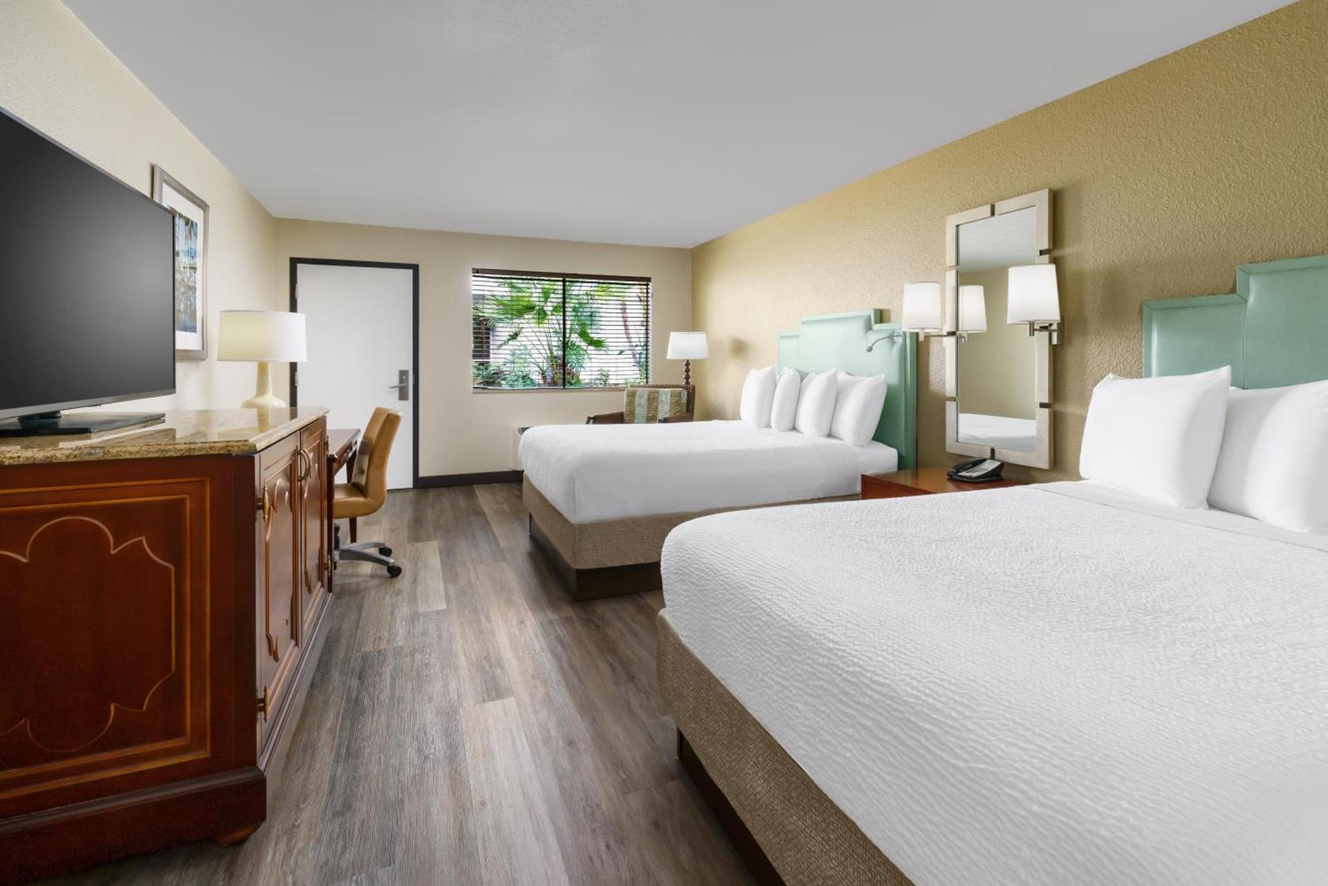 Coco Key Hotel & Water Park Resort photo 51