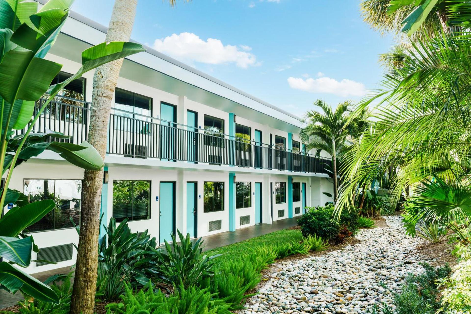 Coco Key Hotel & Water Park Resort photo 1