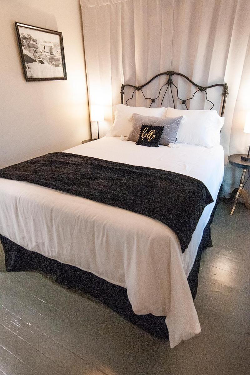 Dabbs Hotel photo 43