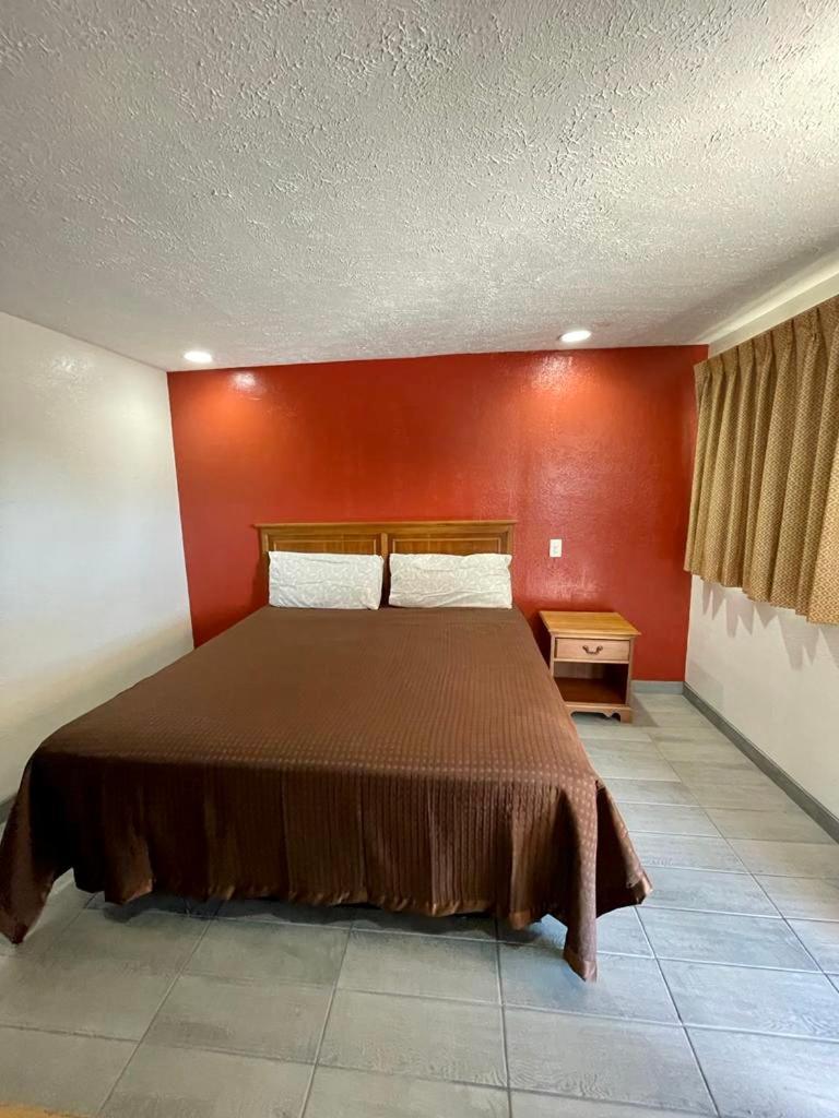 Red River Inn photo 2