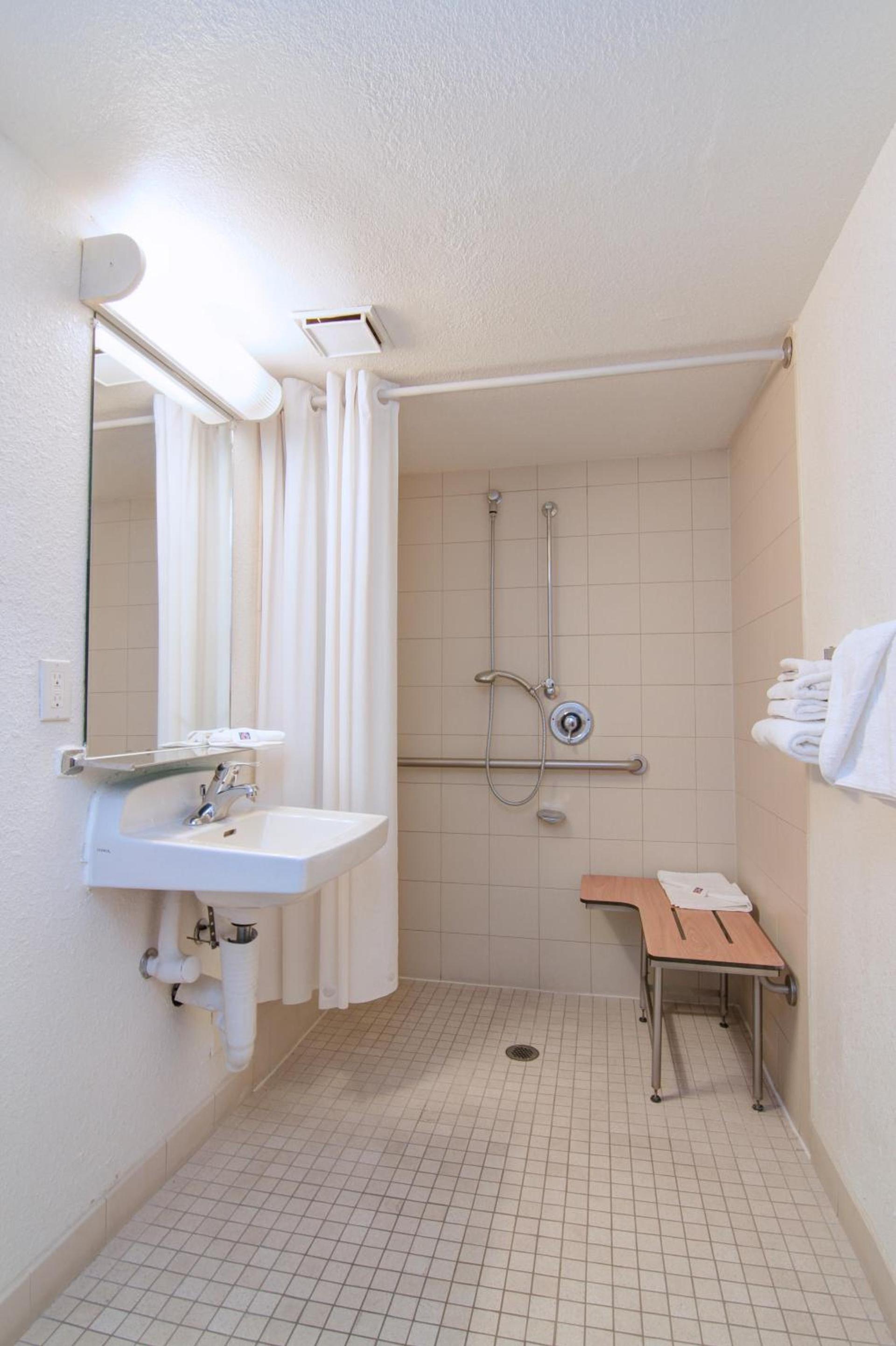 Motel 6-Tempe, AZ - Broadway - ASU photo 41