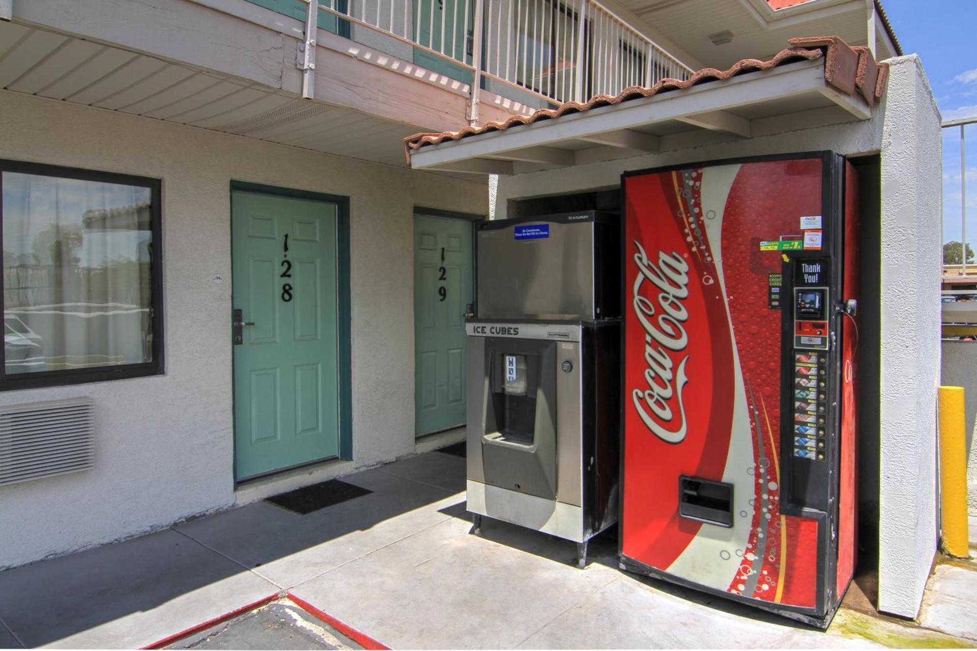 Motel 6-Tempe, AZ - Broadway - ASU photo 25
