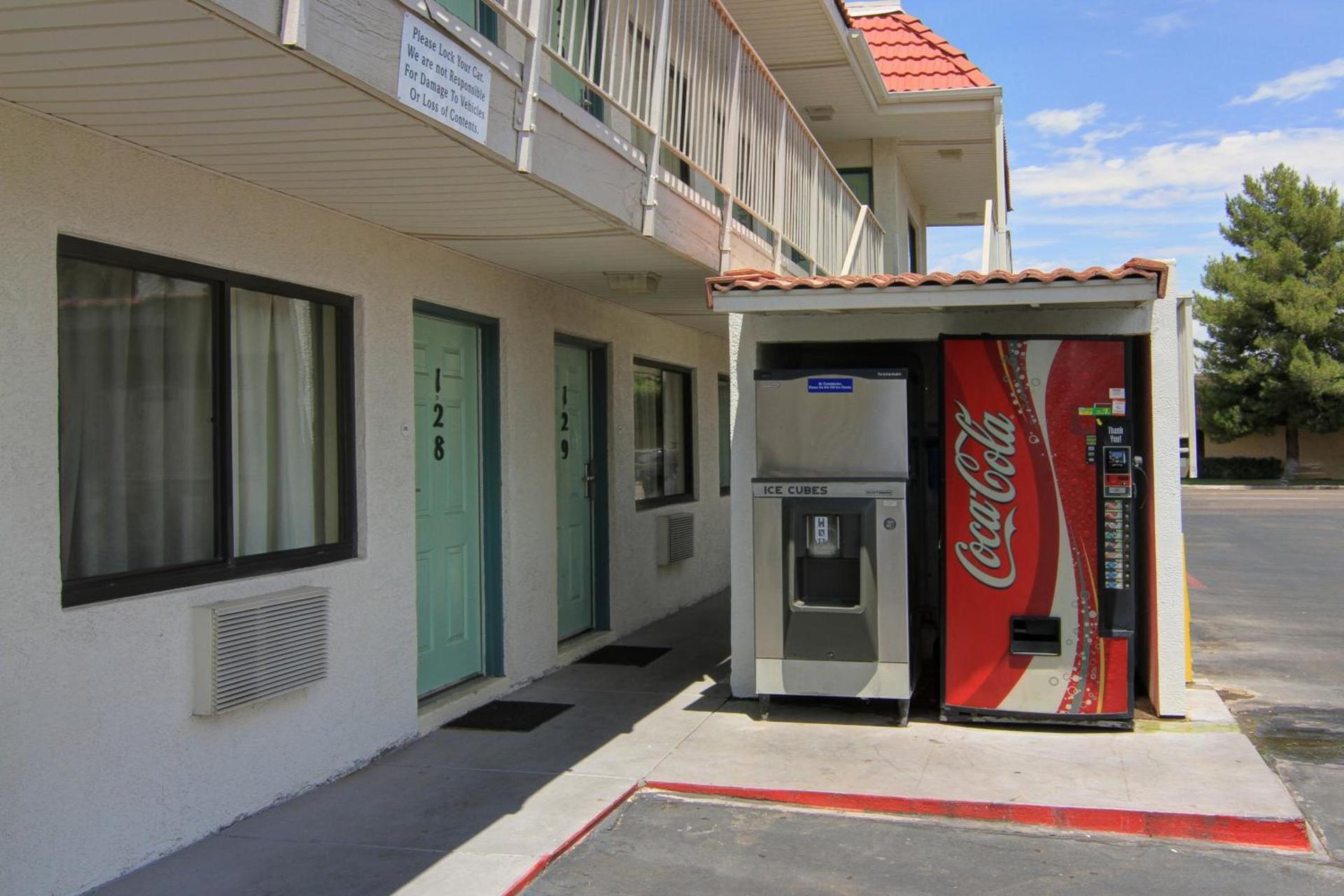 Motel 6-Tempe, AZ - Broadway - ASU photo 32