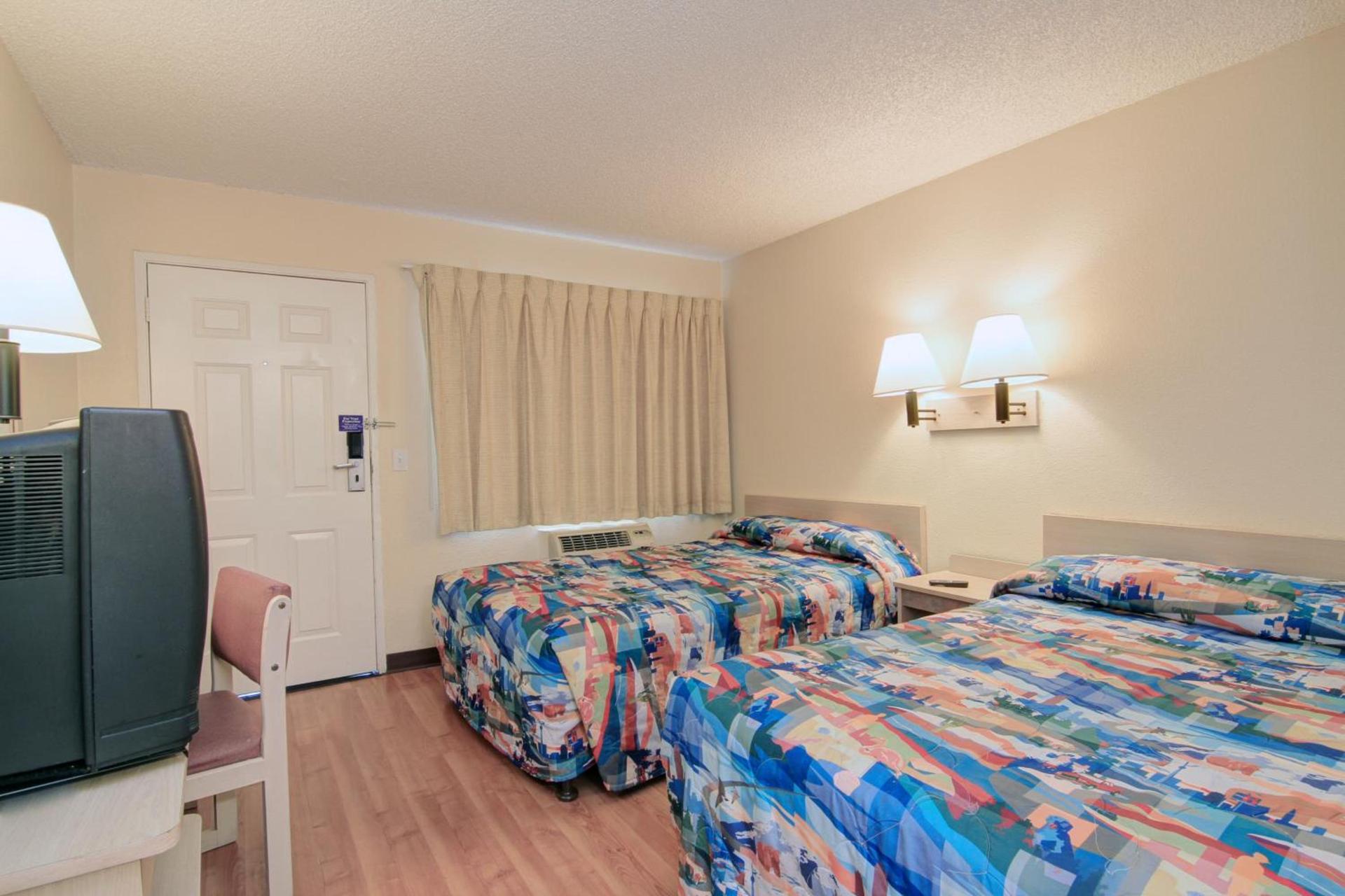 Motel 6-Tempe, AZ - Broadway - ASU photo 21