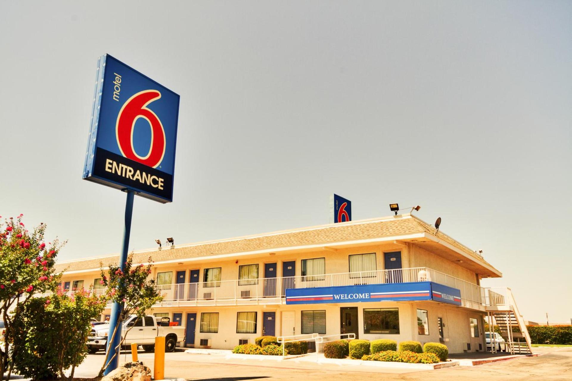 Motel 6-Irving, TX - Dallas photo 29