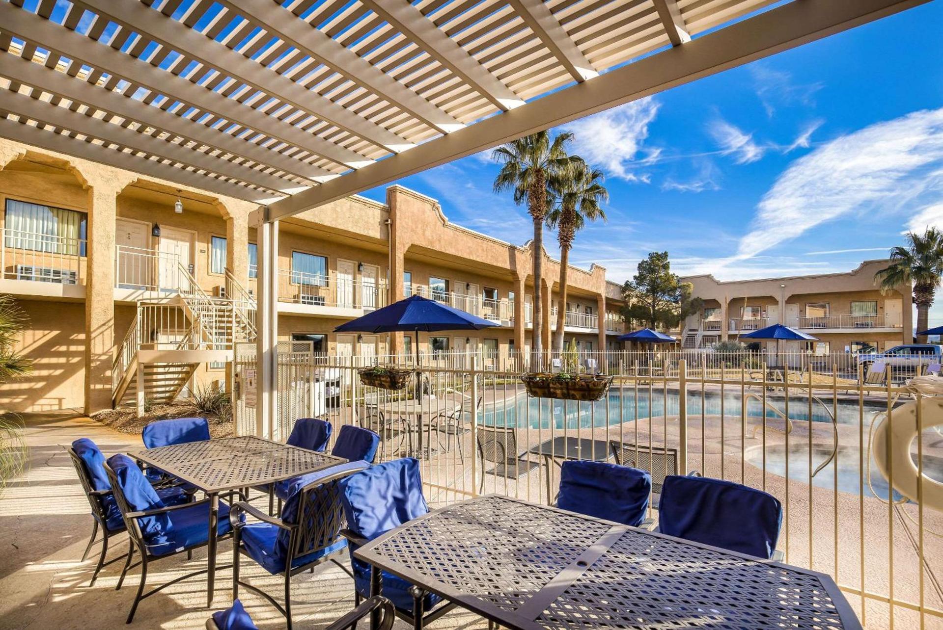 Clarion Suites St George - Convention Center Area photo 25