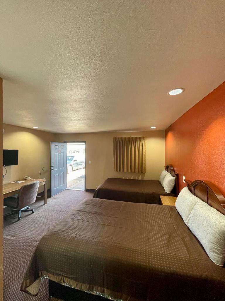 Red River Inn photo 15