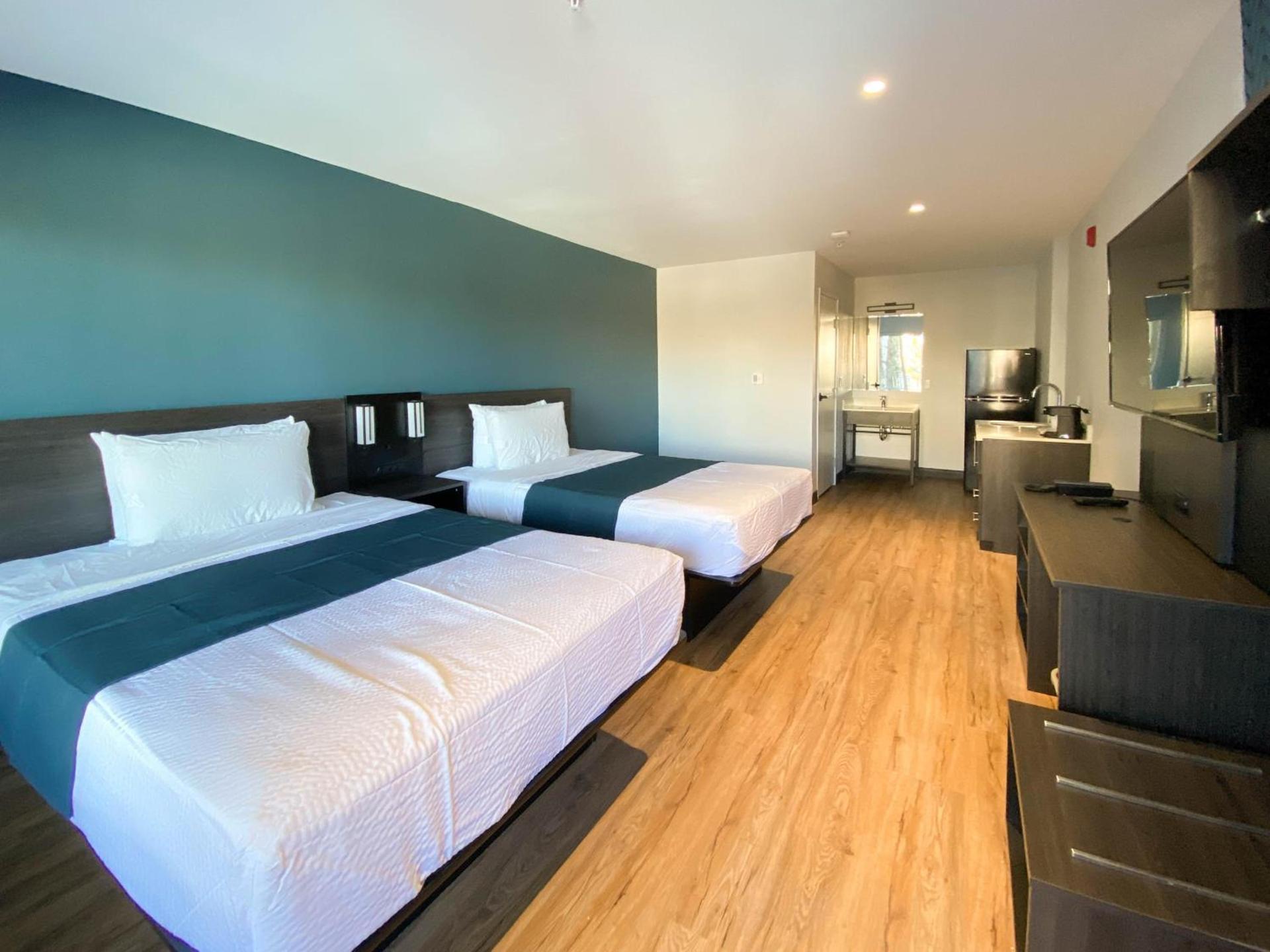 Studio 6 Suites Stockton, CA Waterfront photo 83
