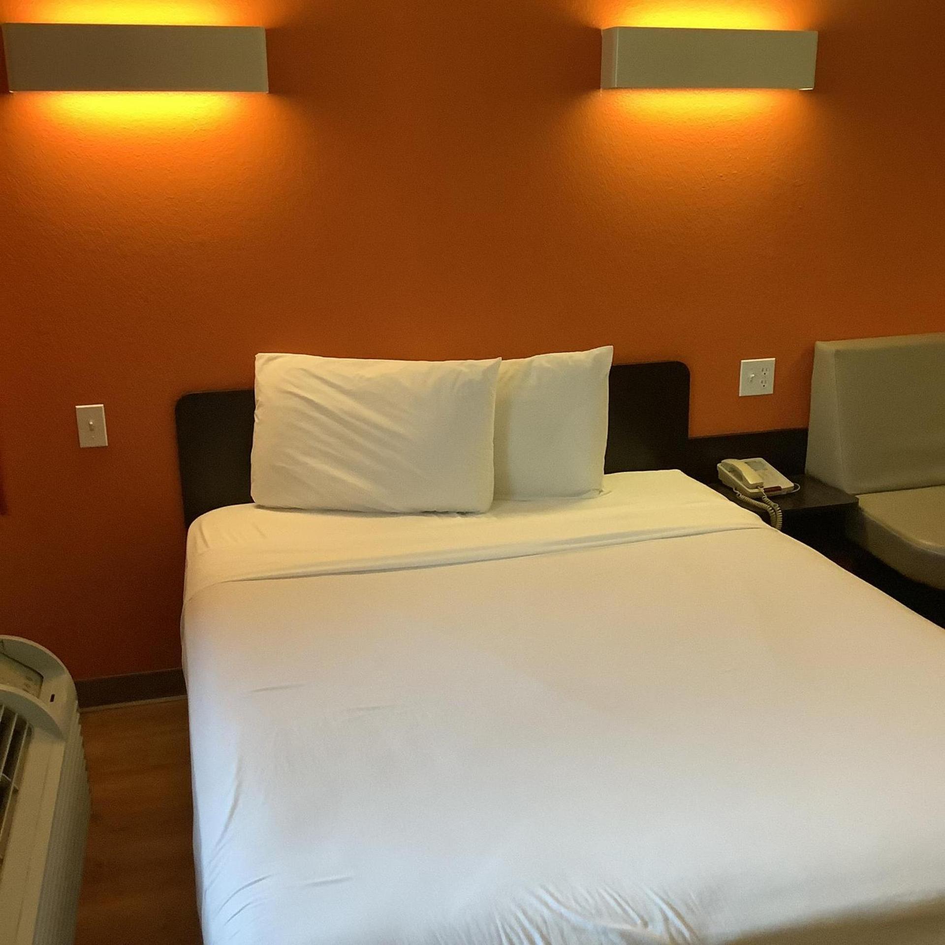 Carlsbad Village Inn photo 22