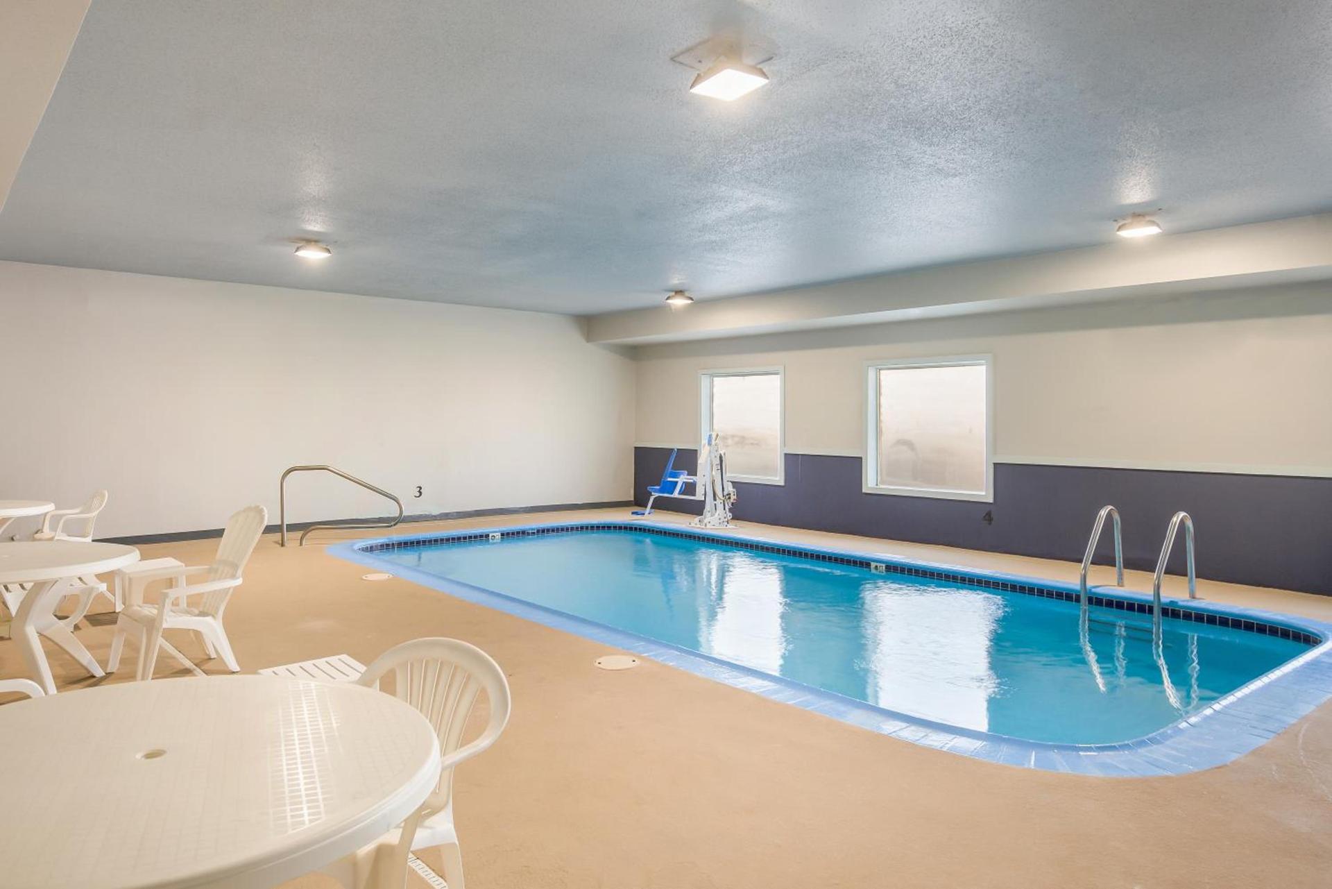 Quality Inn & Suites Caseyville - St Louis photo 17