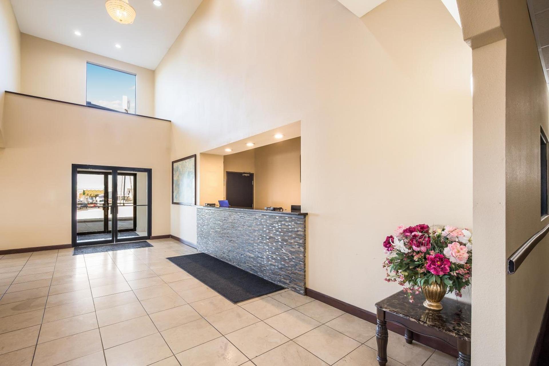 Quality Inn & Suites Caseyville - St Louis photo 19
